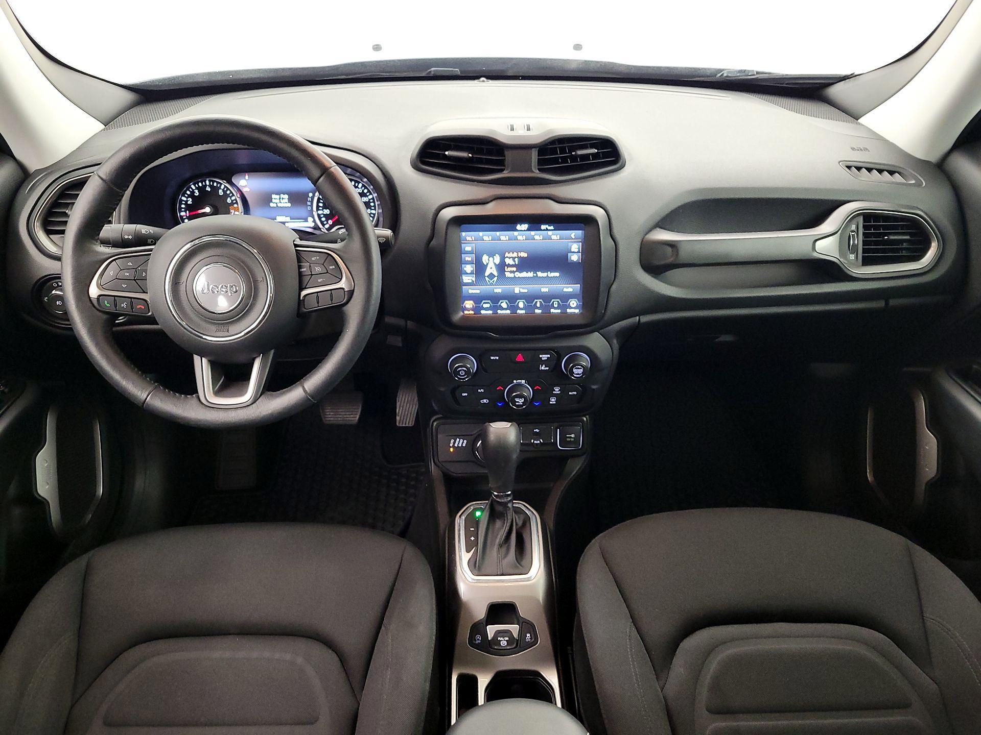 Thumbnail: 2022 Jeep Renegade - 9