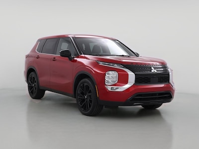 Red 2023 Mitsubishi Outlander SE Black Edition