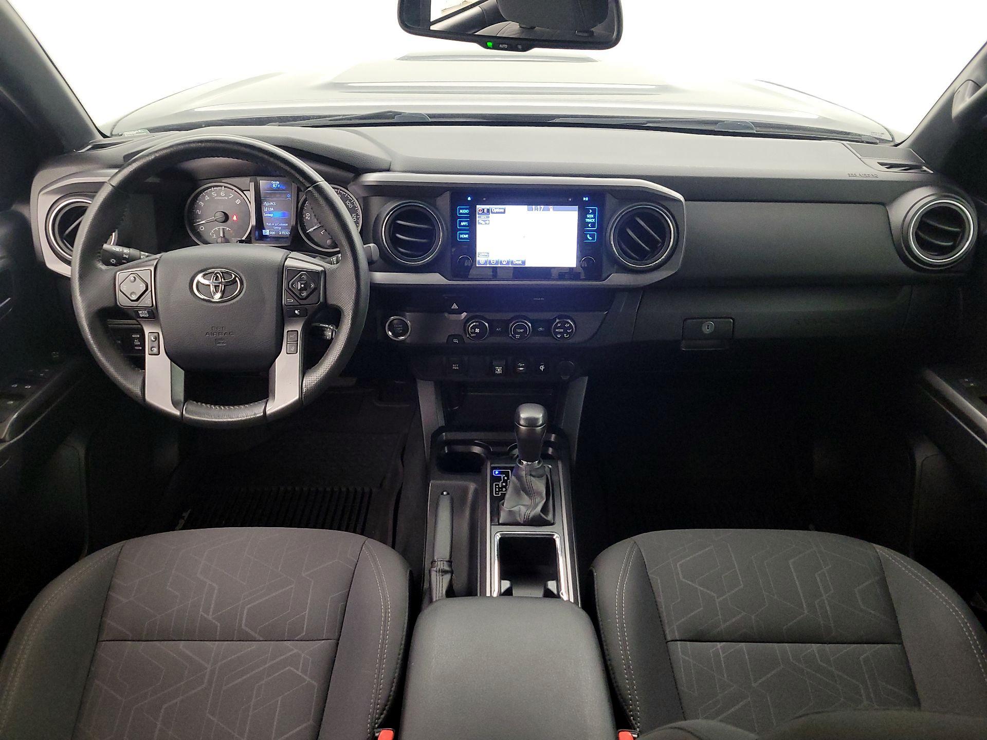 Thumbnail: 2019 Toyota Tacoma - 9