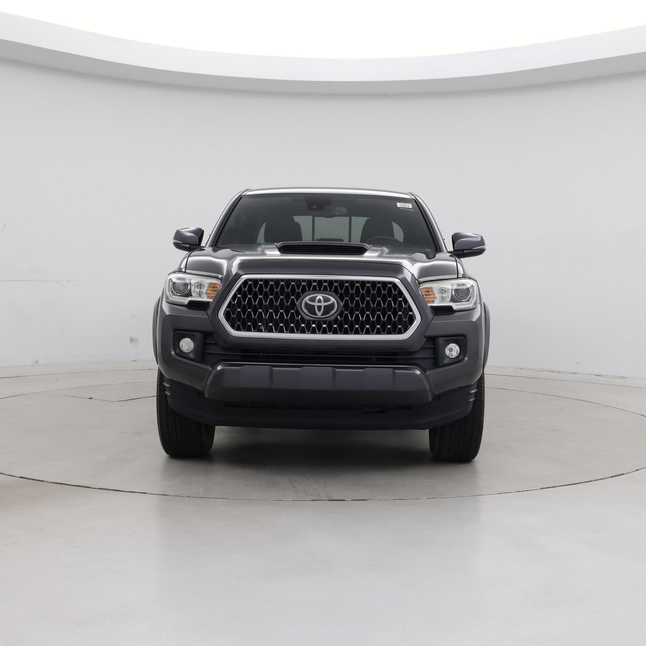 Thumbnail: 2019 Toyota Tacoma - 5