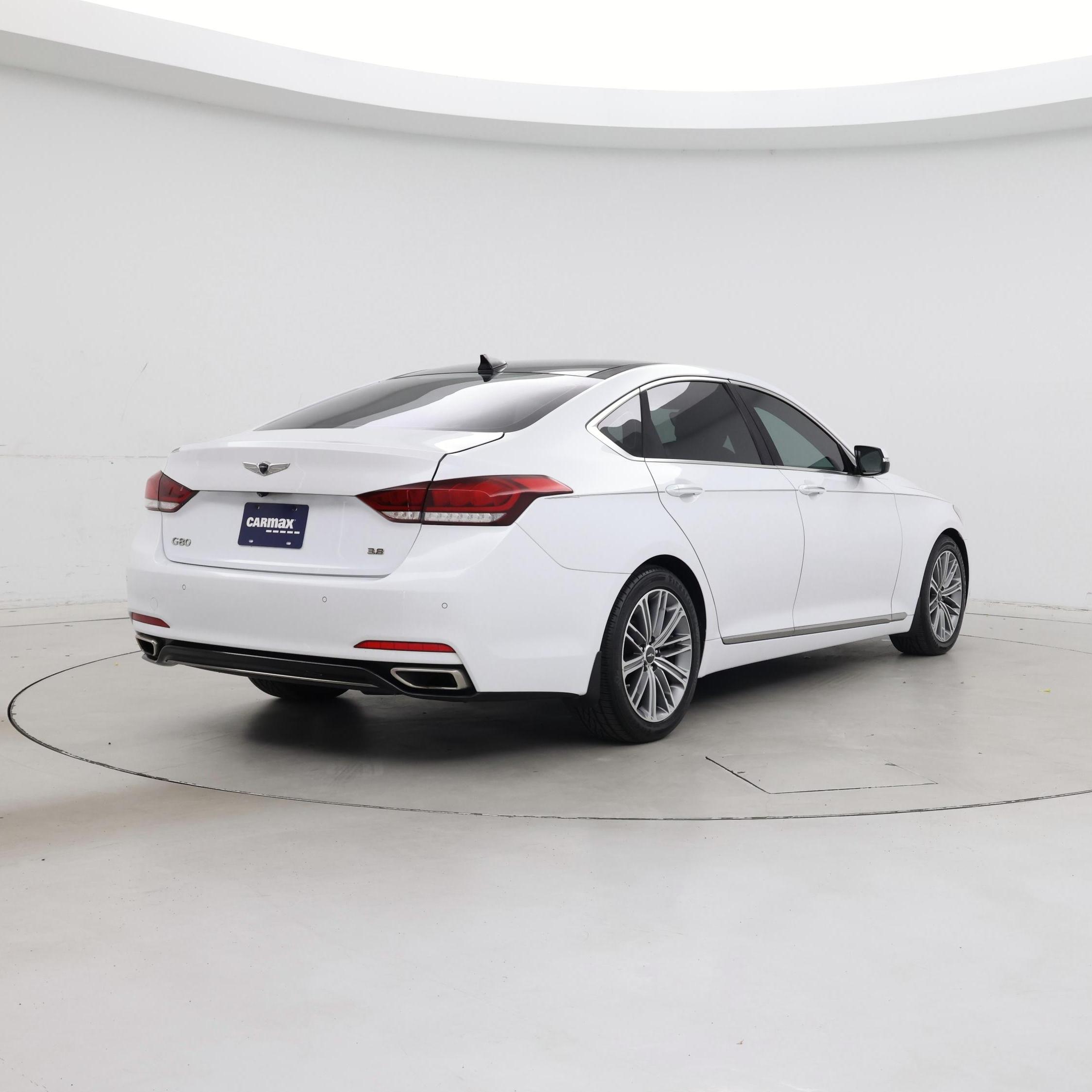Thumbnail: 2018 Genesis G80 - 8