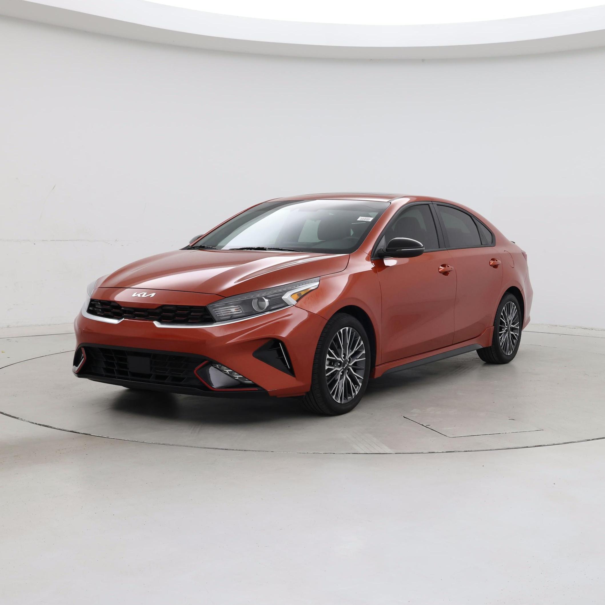 Thumbnail: 2024 Kia Forte - 4