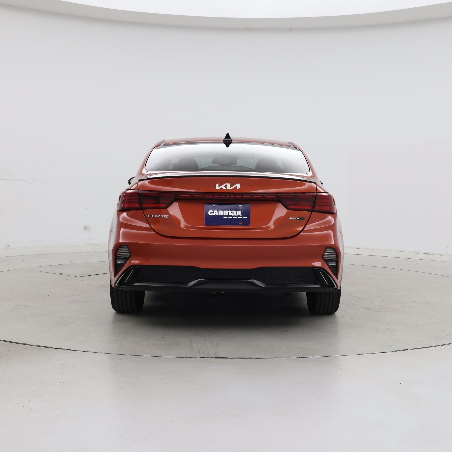 Thumbnail: 2024 Kia Forte - 6