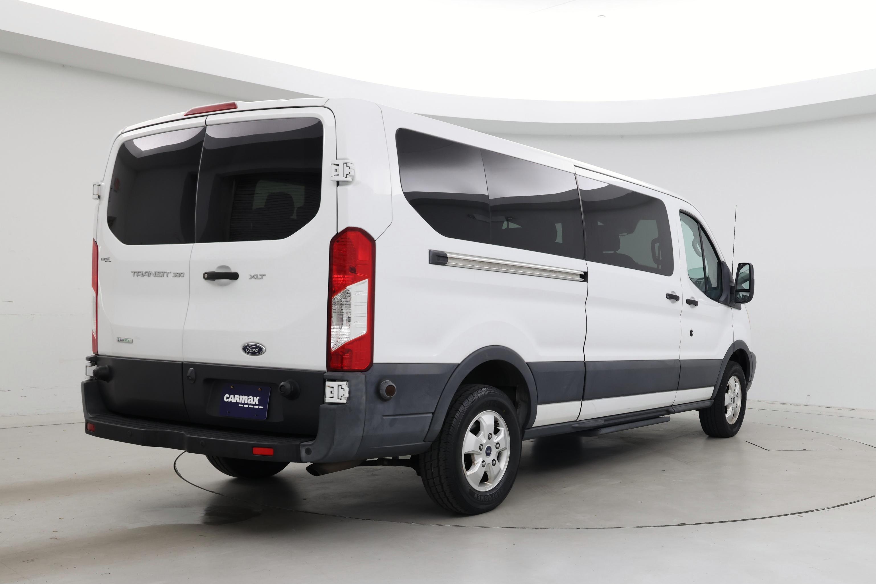 Thumbnail: 2018 Ford Transit Series - 8