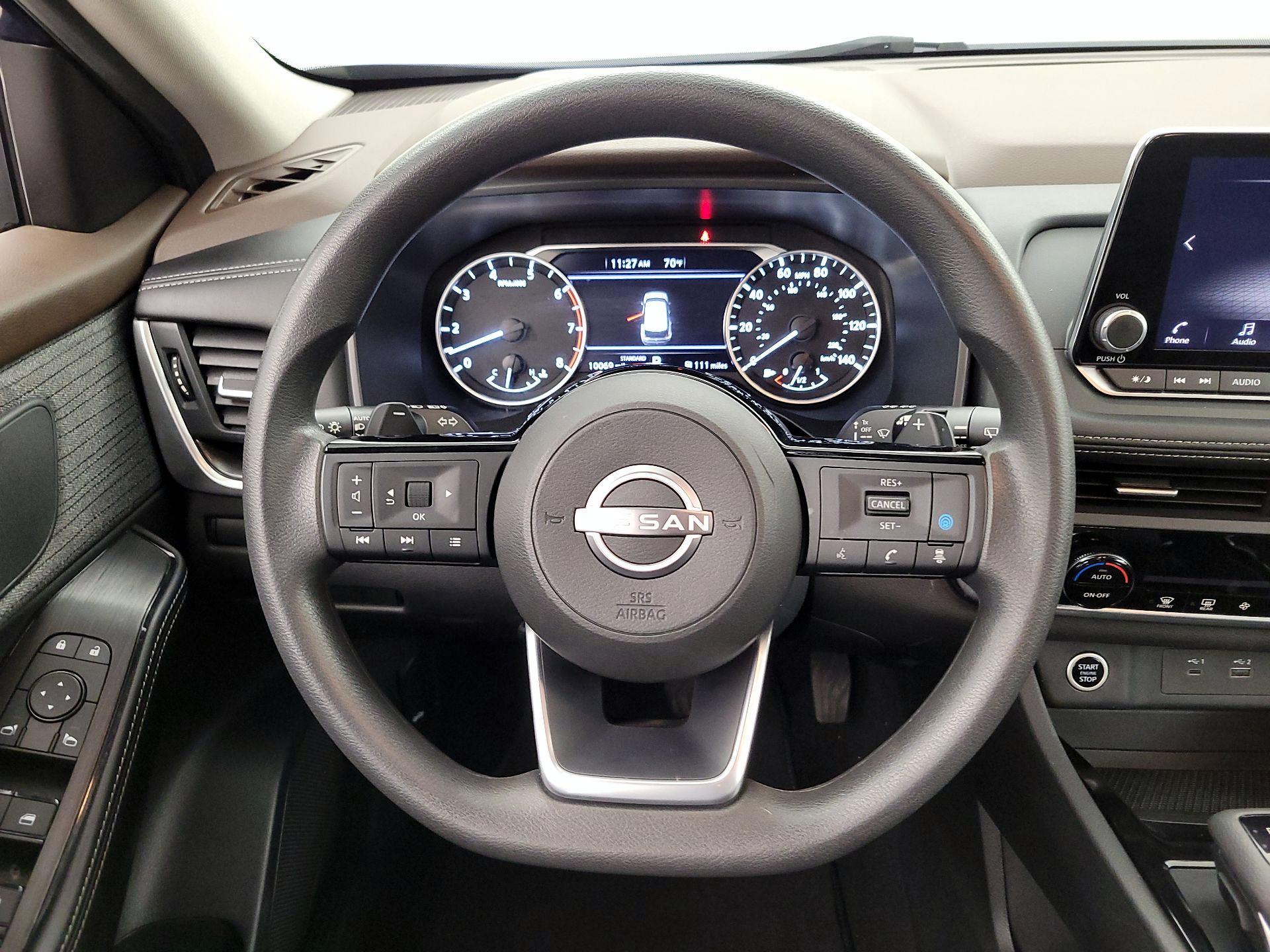 Thumbnail: 2023 Nissan Rogue - 10