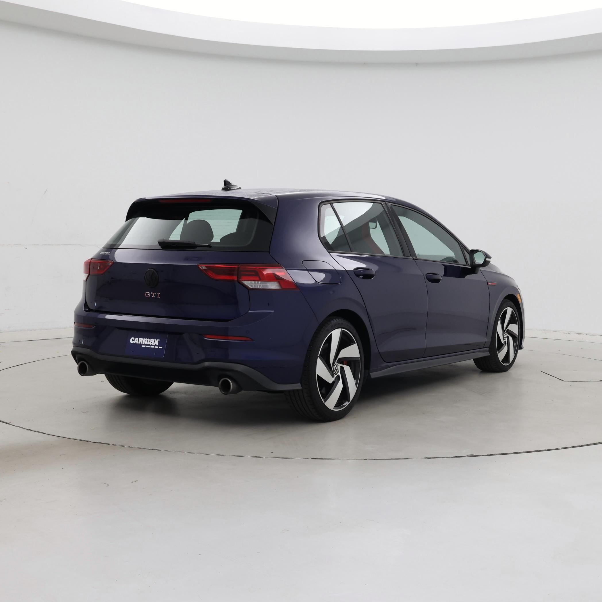 Thumbnail: 2023 Volkswagen Golf - 8