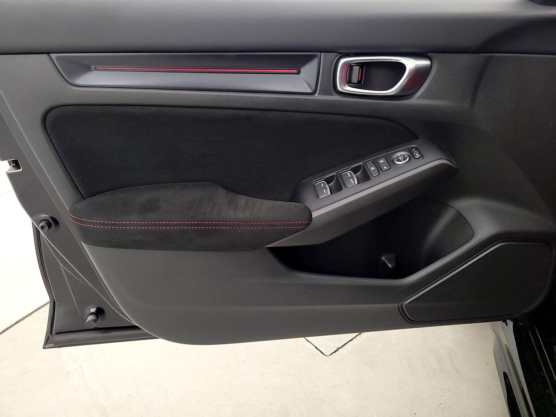 Thumbnail: 2023 Honda Civic - 12