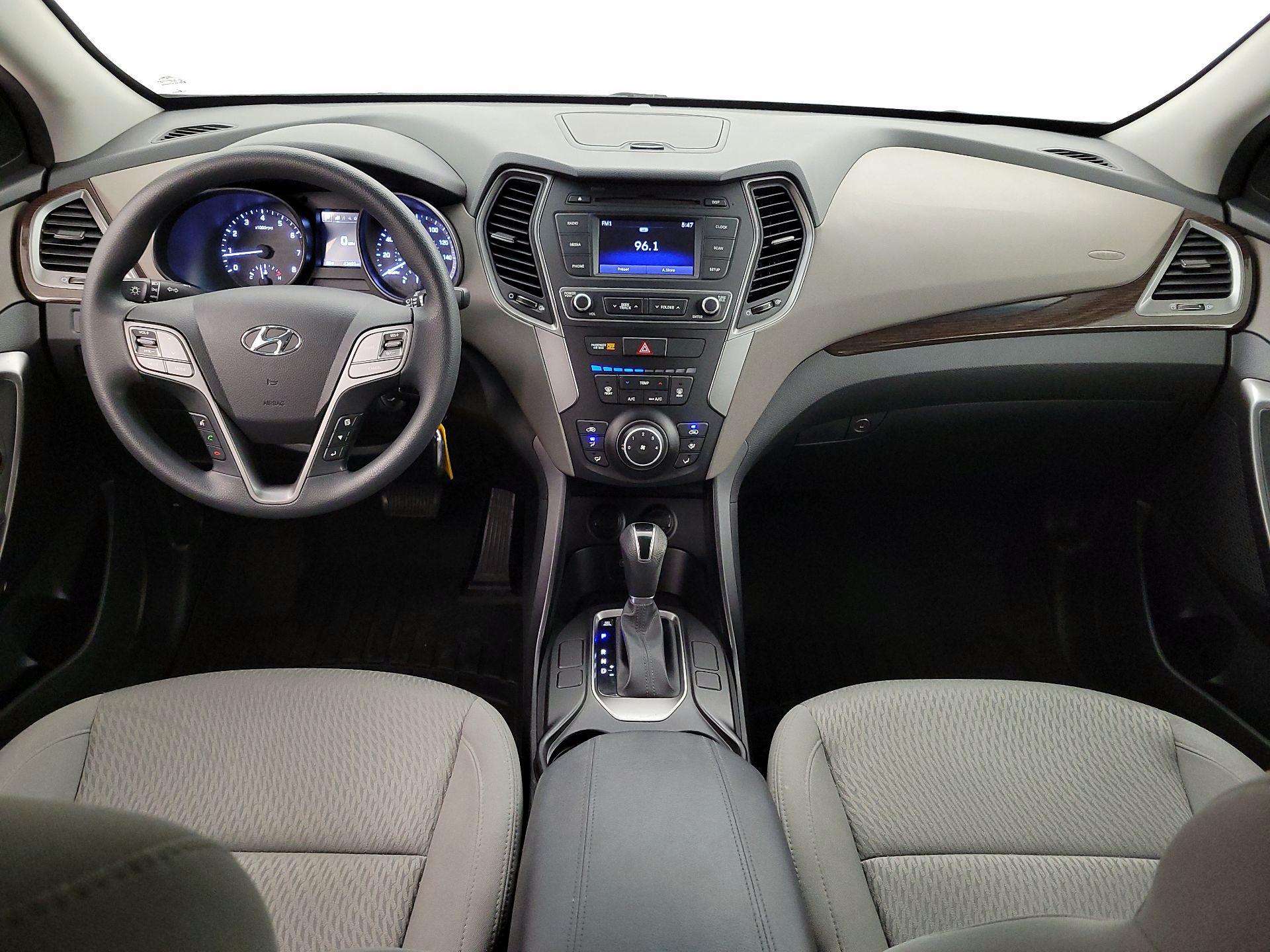 Thumbnail: 2018 Hyundai Santa Fe - 9