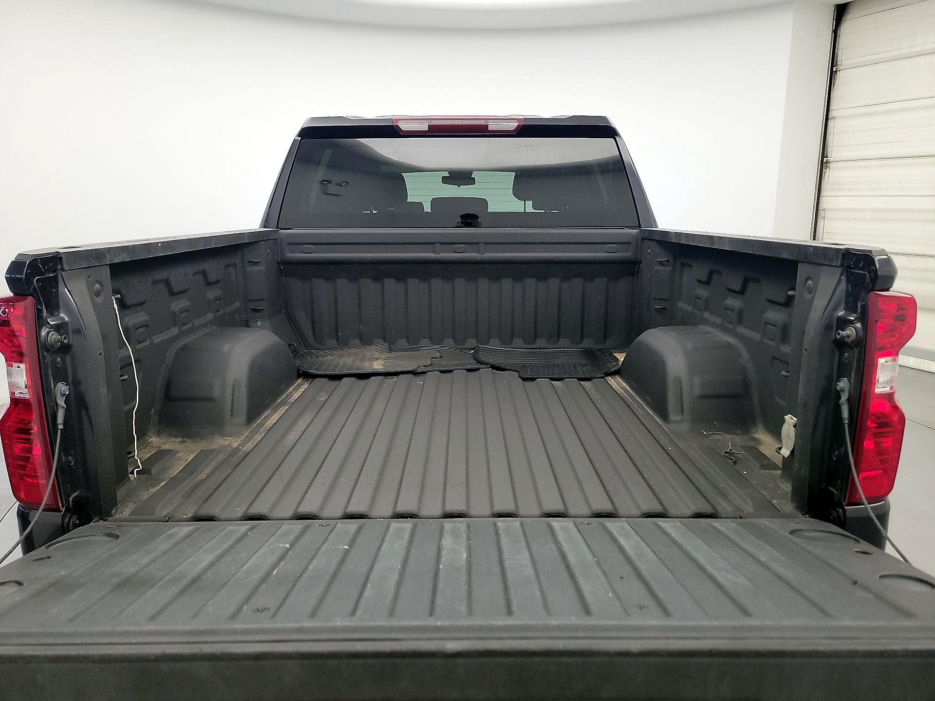 Thumbnail: 2023 Chevrolet Silverado 1500 - 20