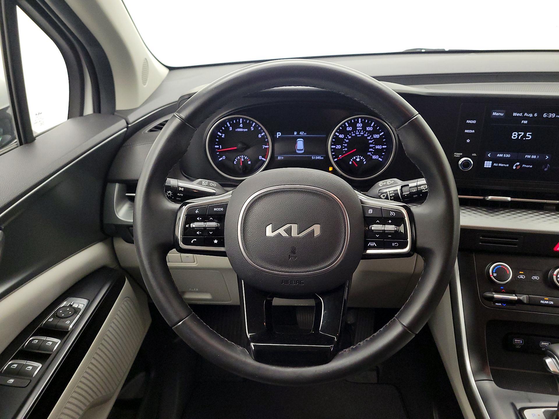 Thumbnail: 2022 Kia Carnival - 10