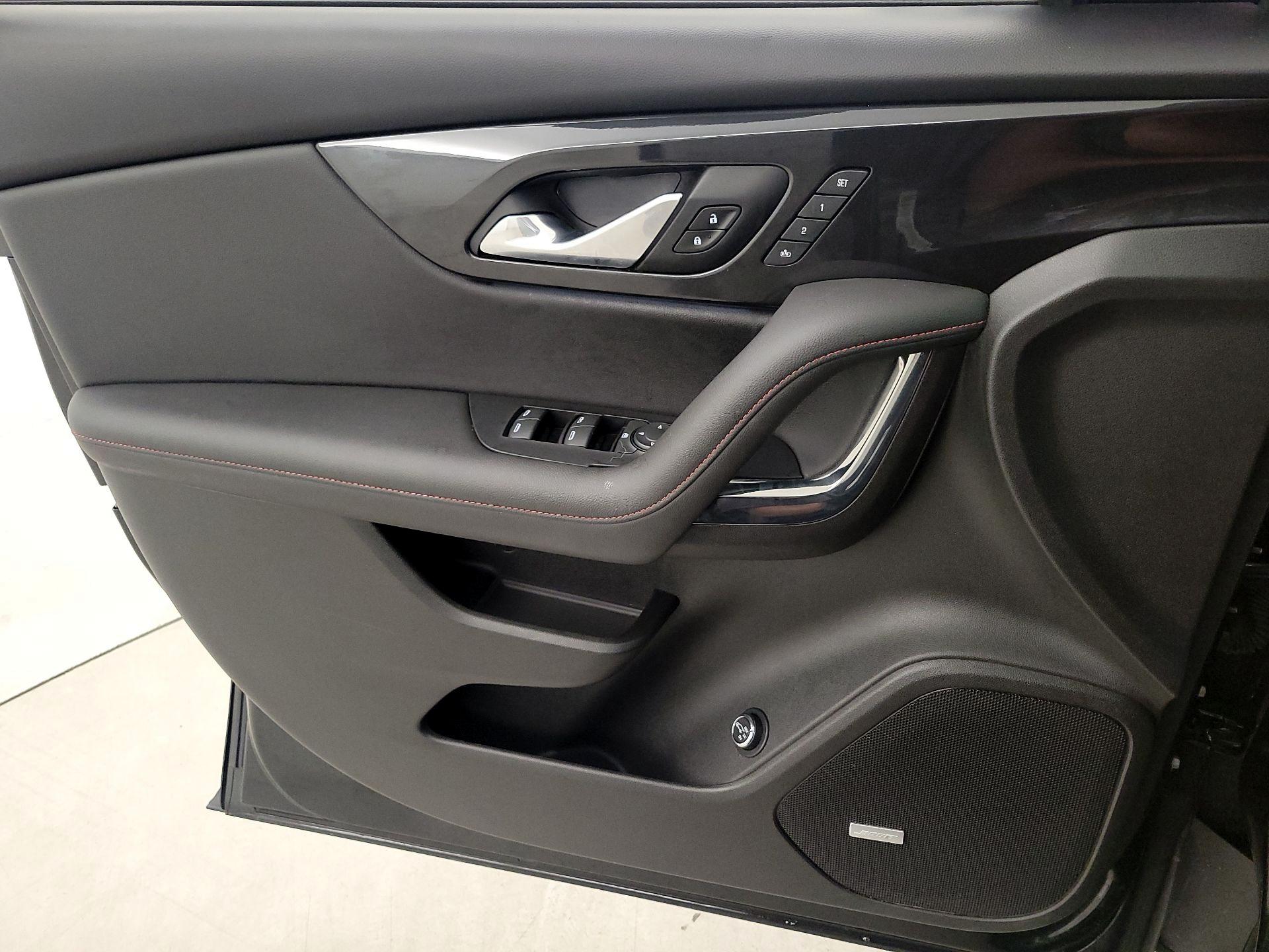 Thumbnail: 2019 Chevrolet Blazer - 12