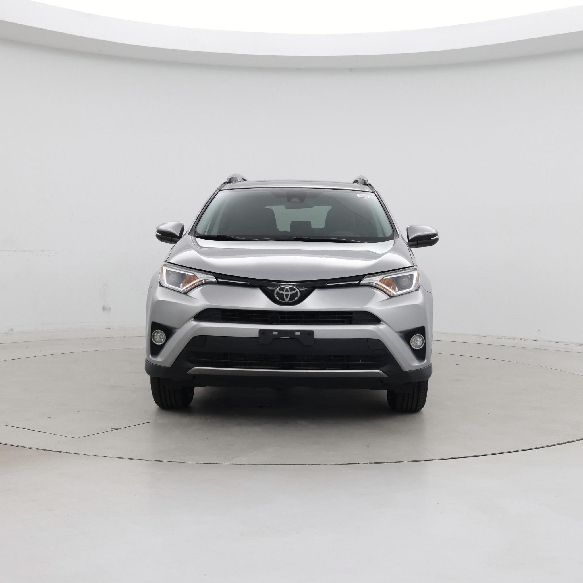 Thumbnail: 2018 Toyota RAV4 - 5