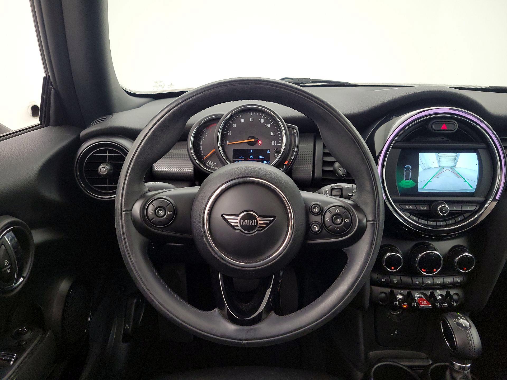 Thumbnail: 2019 MINI Cooper Hardtop - 10