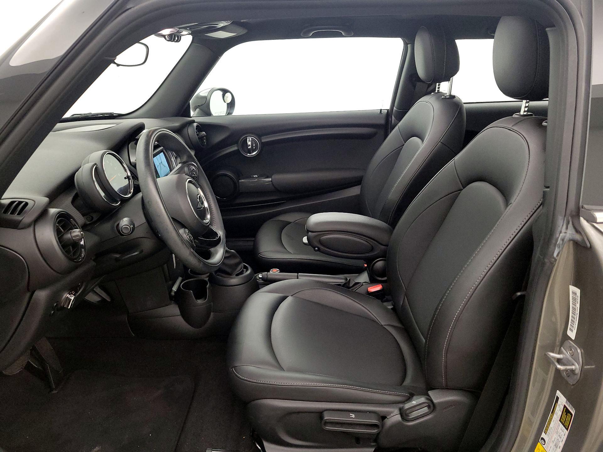 Thumbnail: 2019 MINI Cooper Hardtop - 11