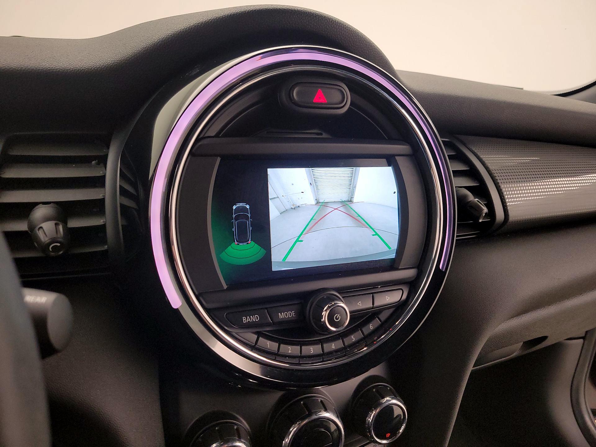Thumbnail: 2019 MINI Cooper Hardtop - 14