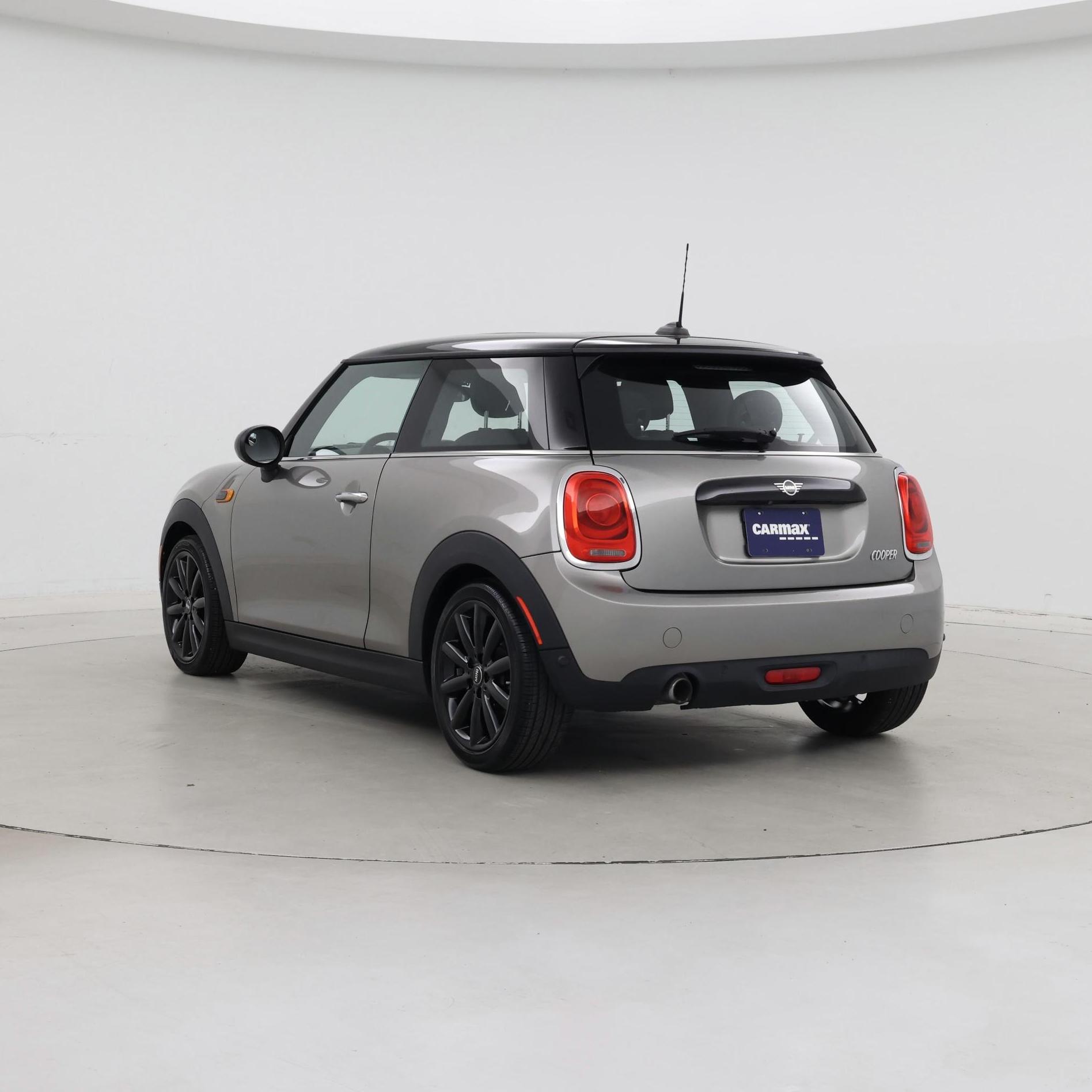Thumbnail: 2019 MINI Cooper Hardtop - 2