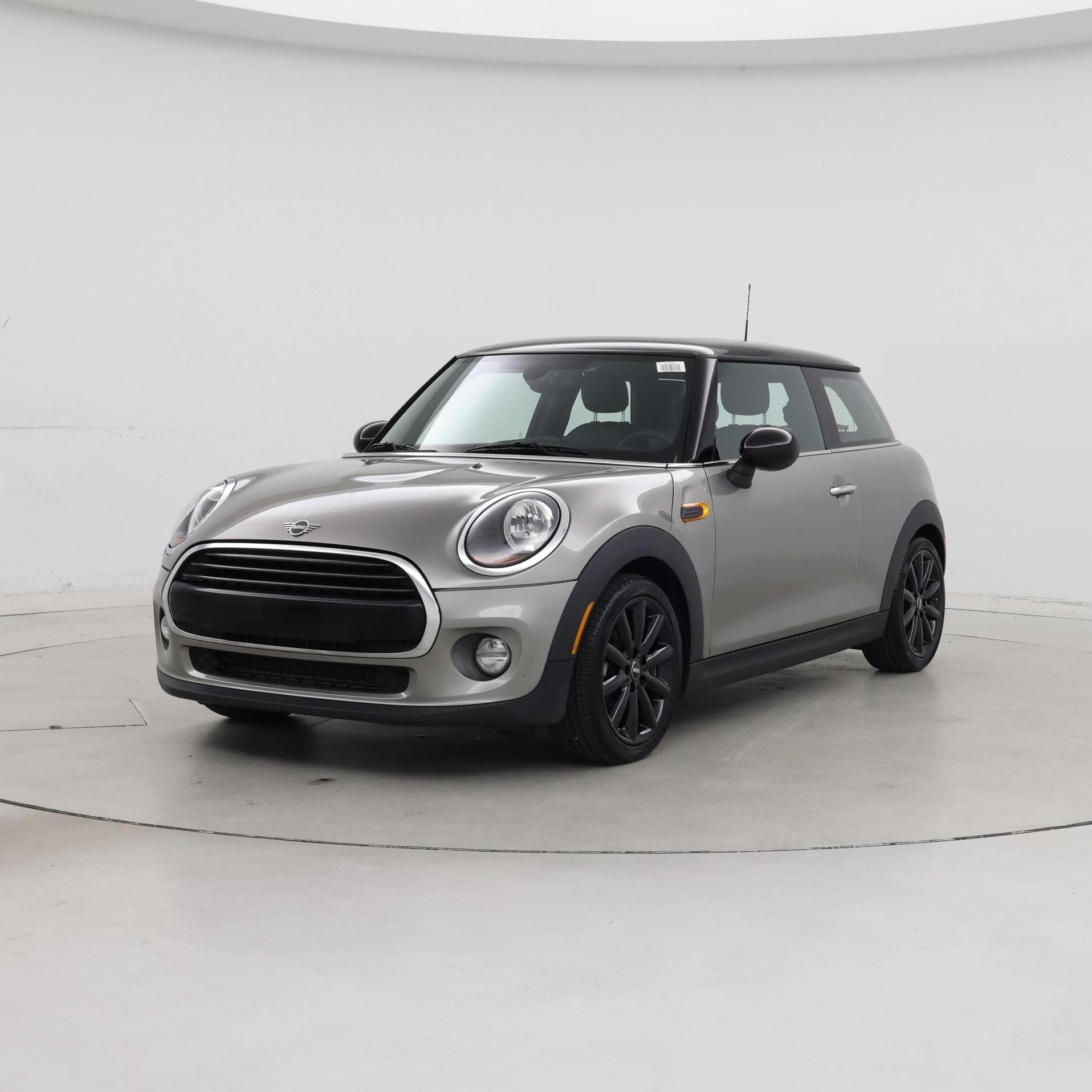 Thumbnail: 2019 MINI Cooper Hardtop - 4