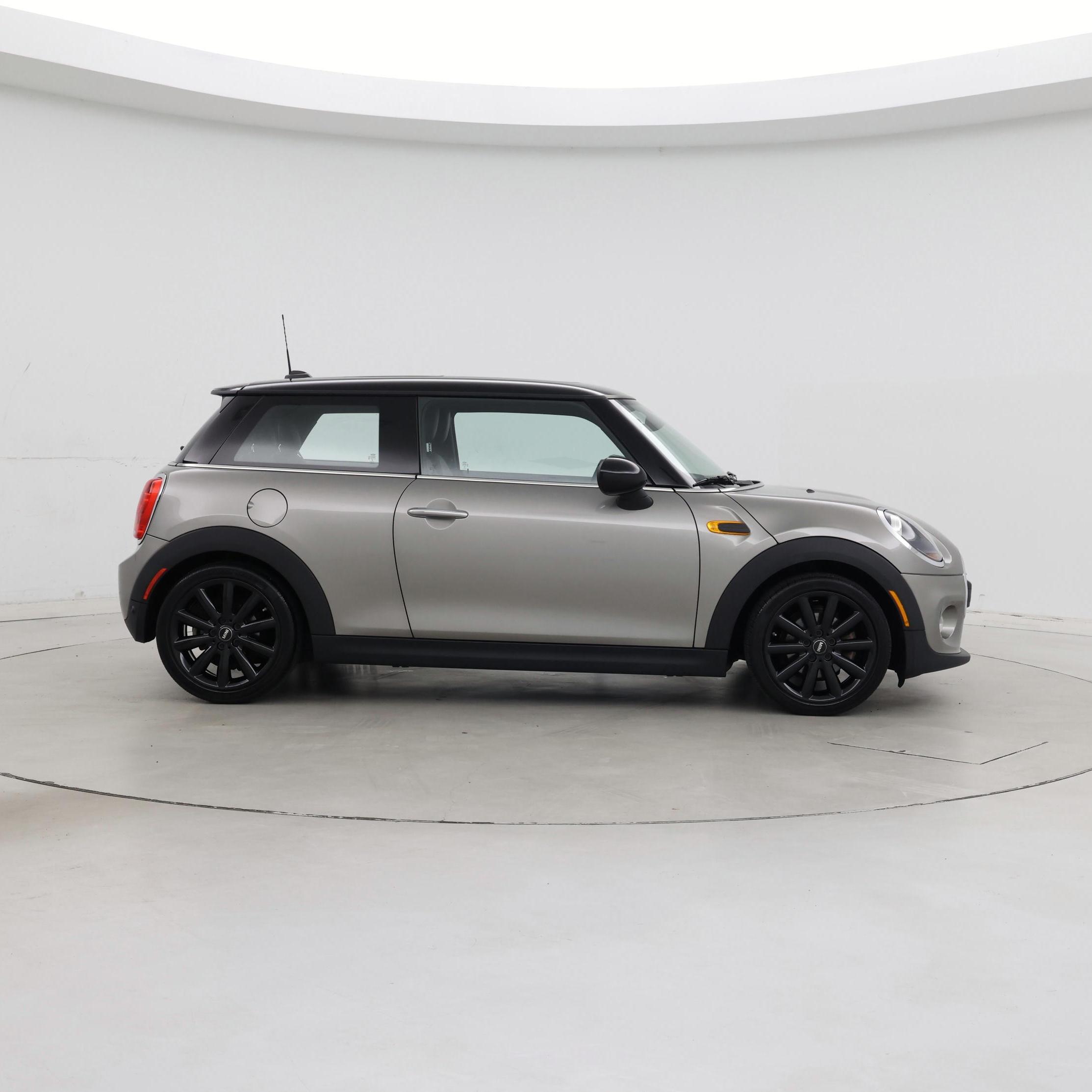 Thumbnail: 2019 MINI Cooper Hardtop - 7