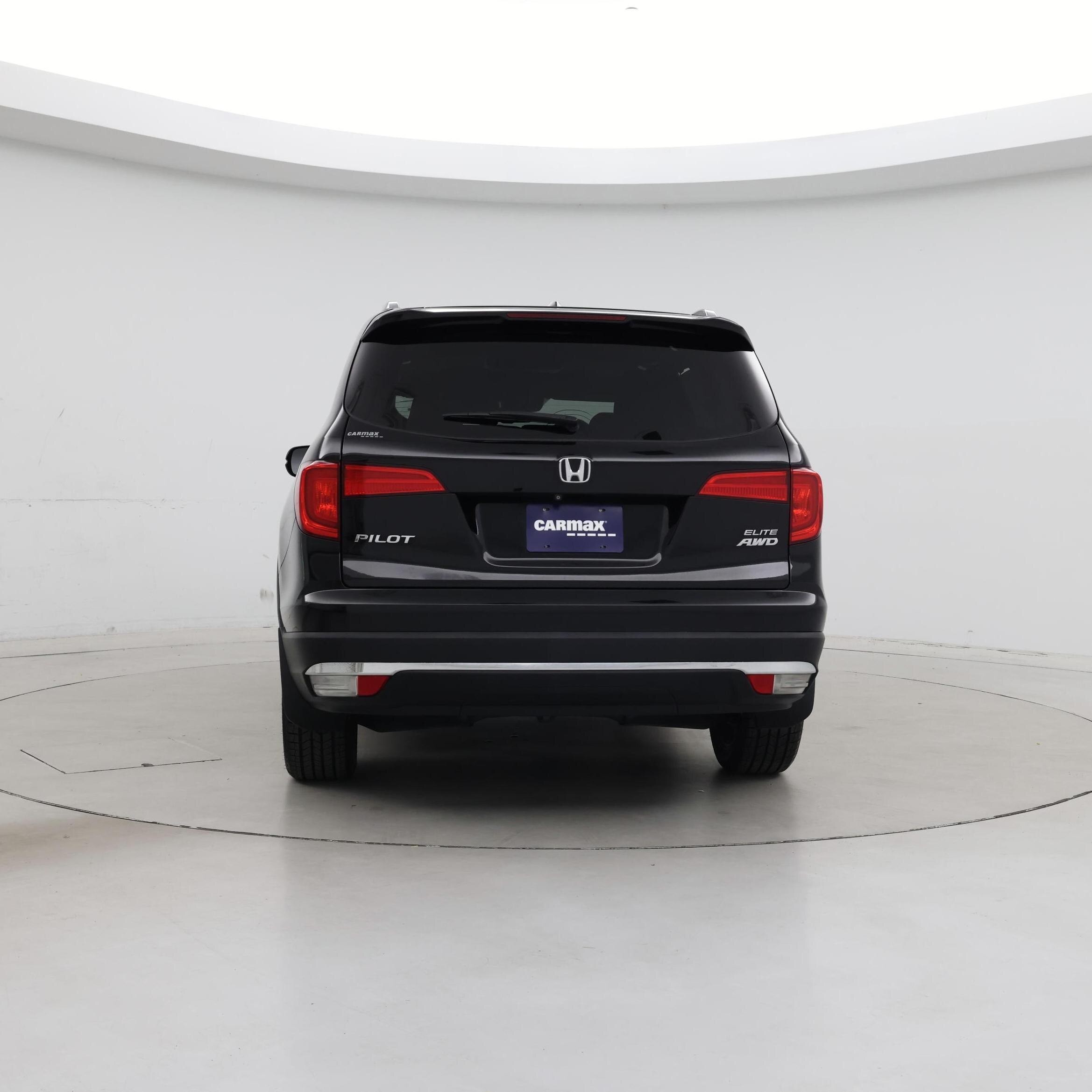 Thumbnail: 2017 Honda Pilot - 6