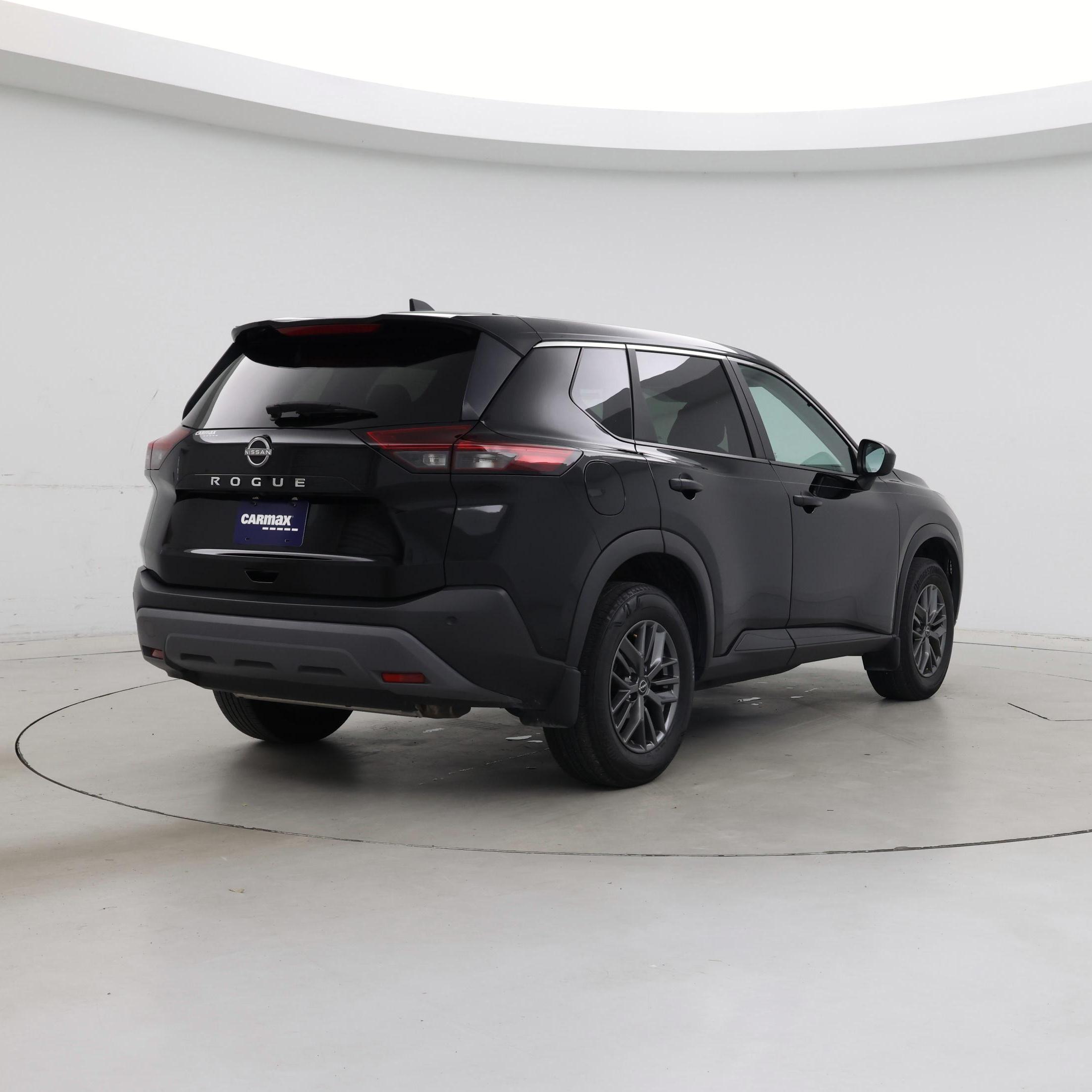 Thumbnail: 2023 Nissan Rogue - 8