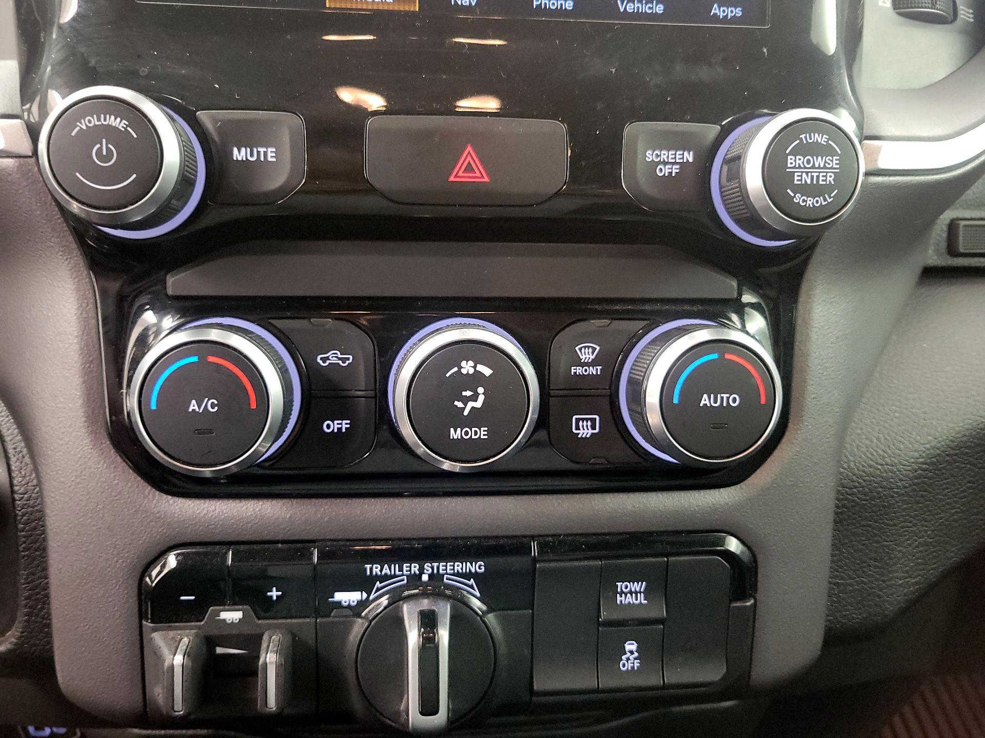 Thumbnail: 2022 RAM 1500 - 17