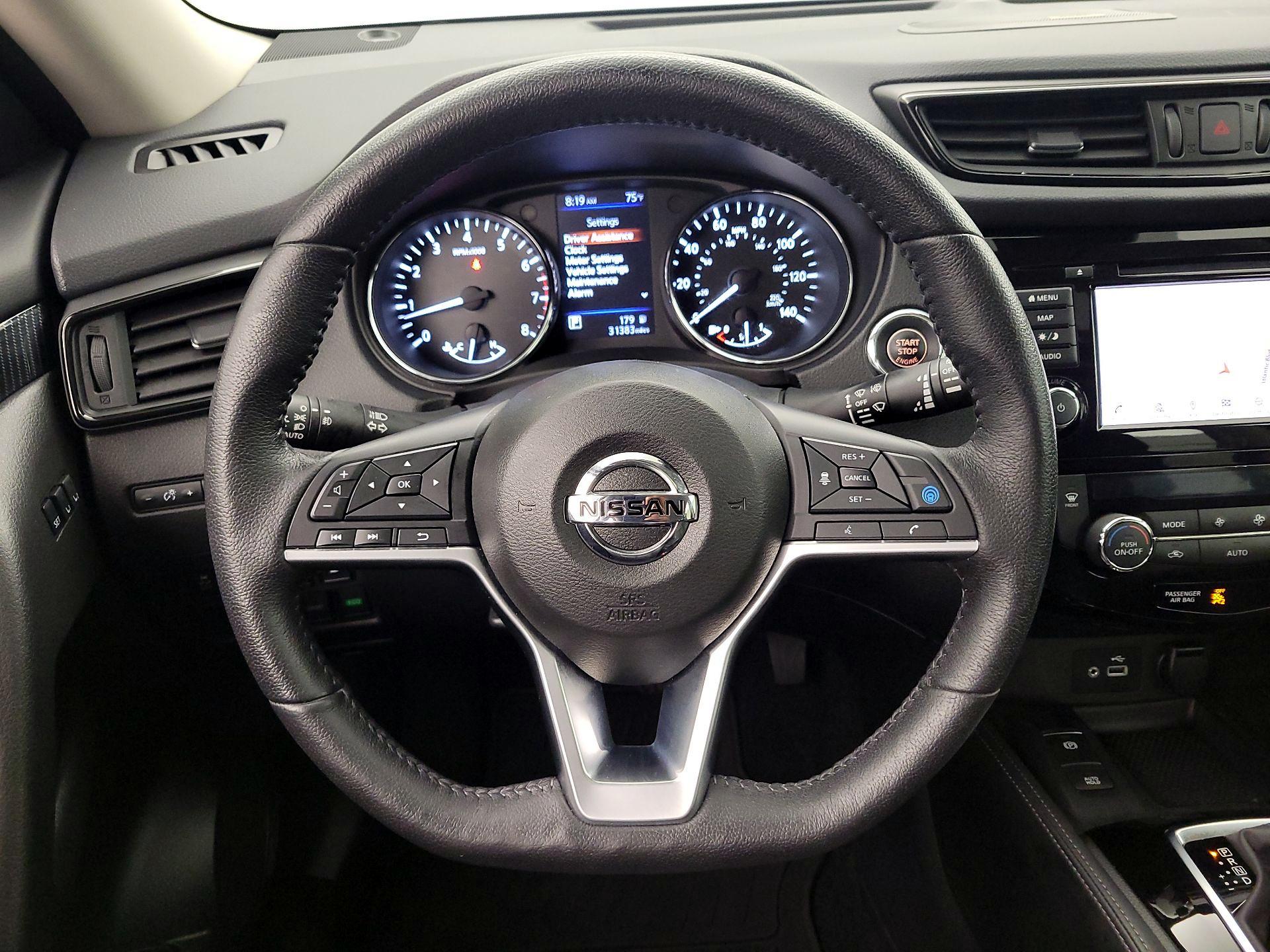 Thumbnail: 2019 Nissan Rogue - 10
