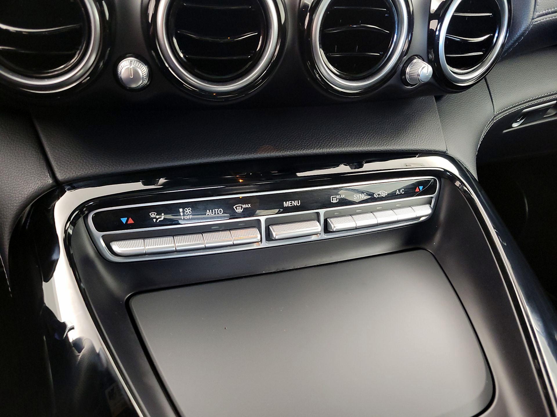 Thumbnail: 2017 Mercedes-Benz AMG GT - 17