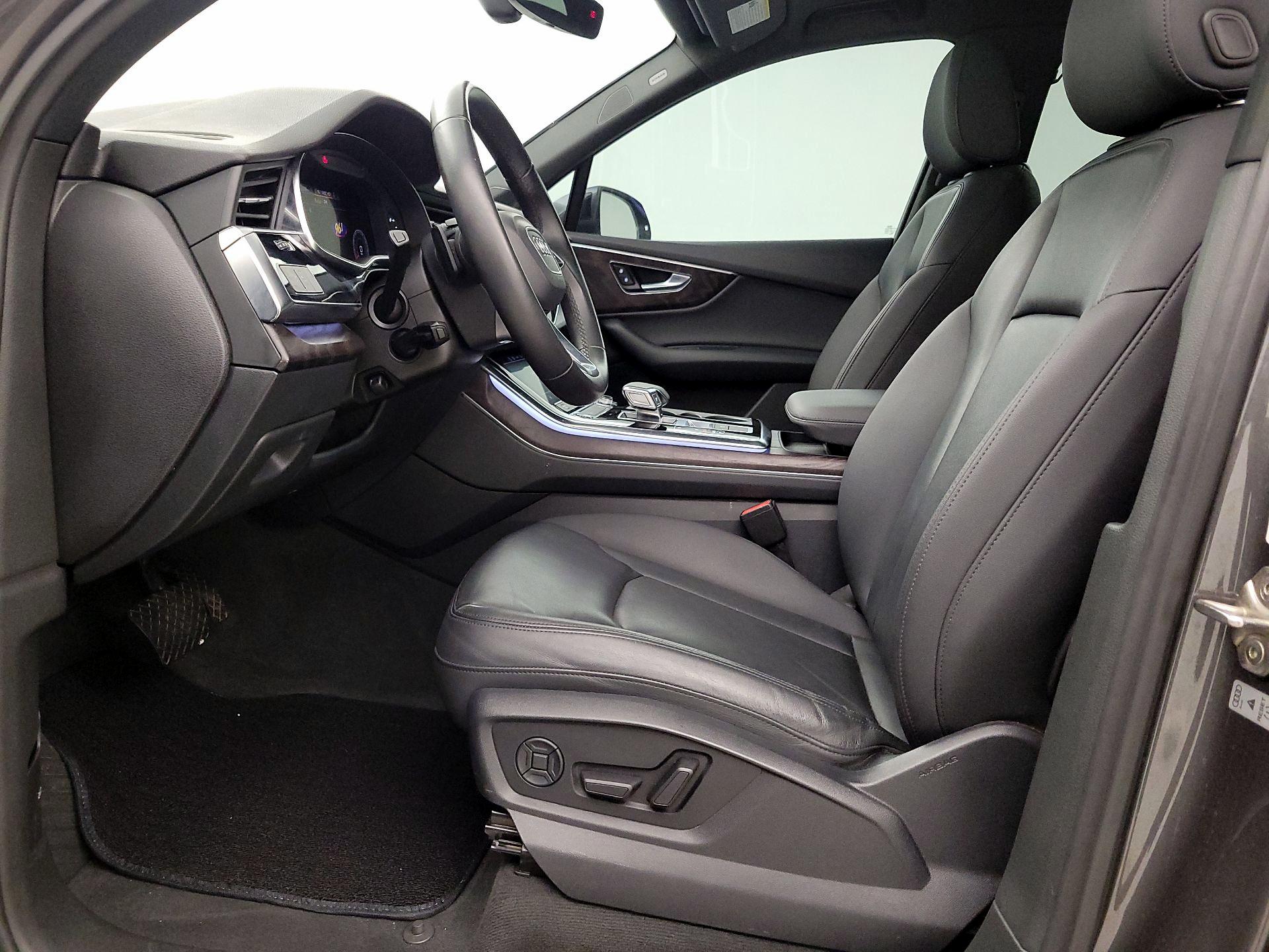 Thumbnail: 2021 Audi Q7 - 11