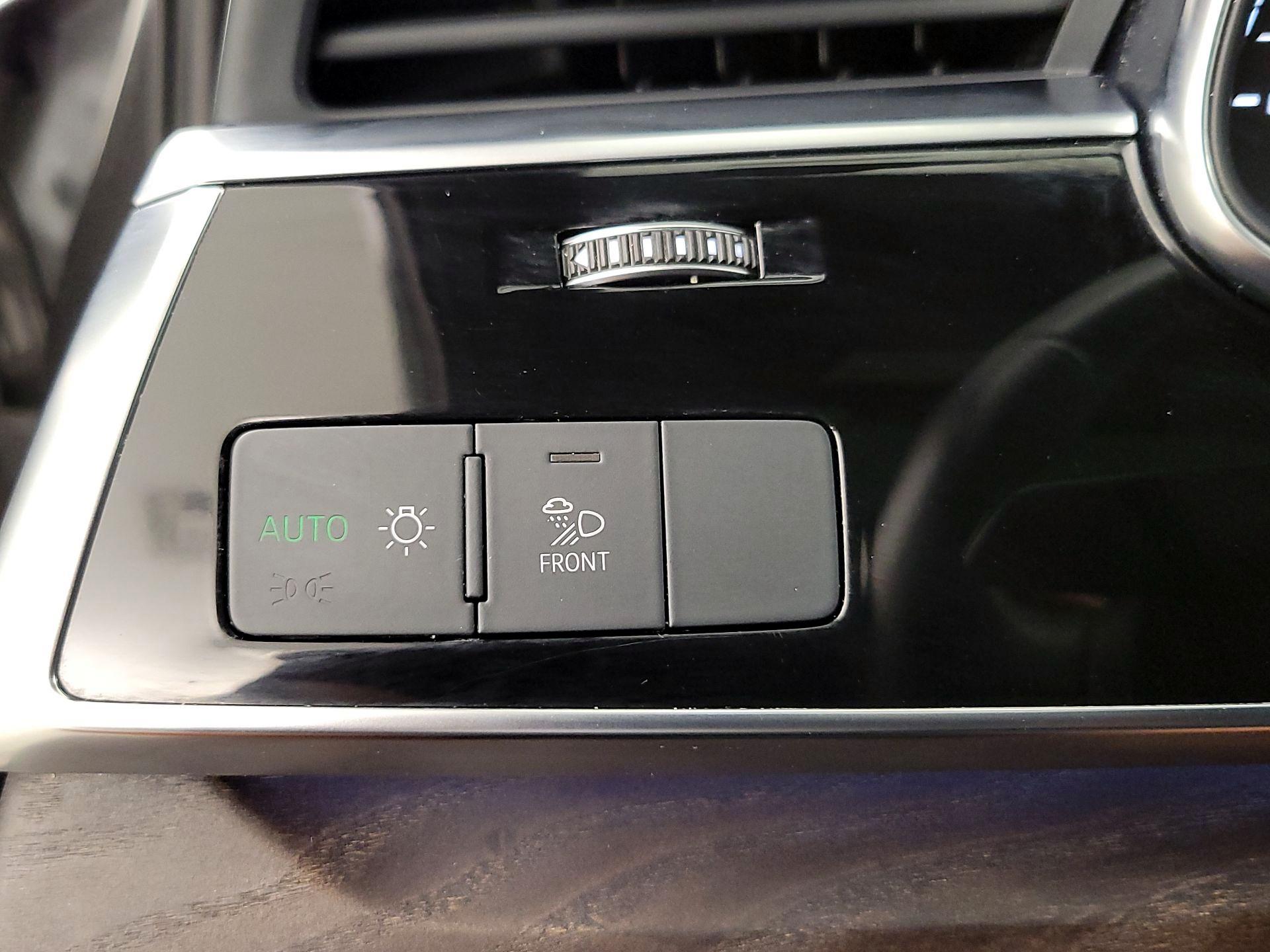 Thumbnail: 2021 Audi Q7 - 13