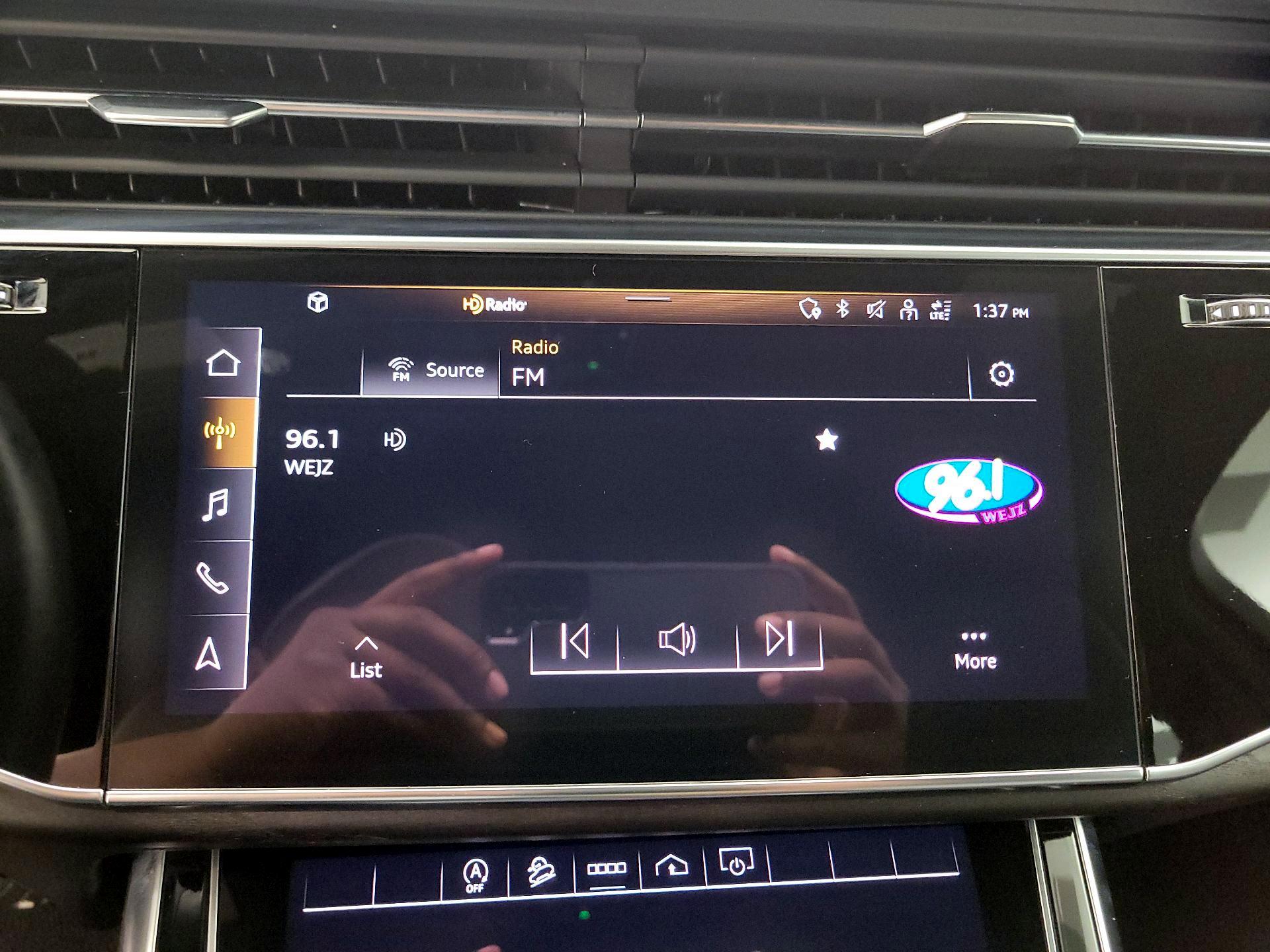 Thumbnail: 2021 Audi Q7 - 16