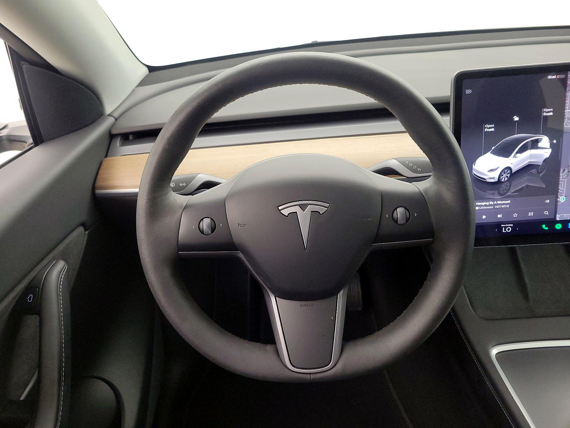 Thumbnail: 2022 Tesla Model Y - 10