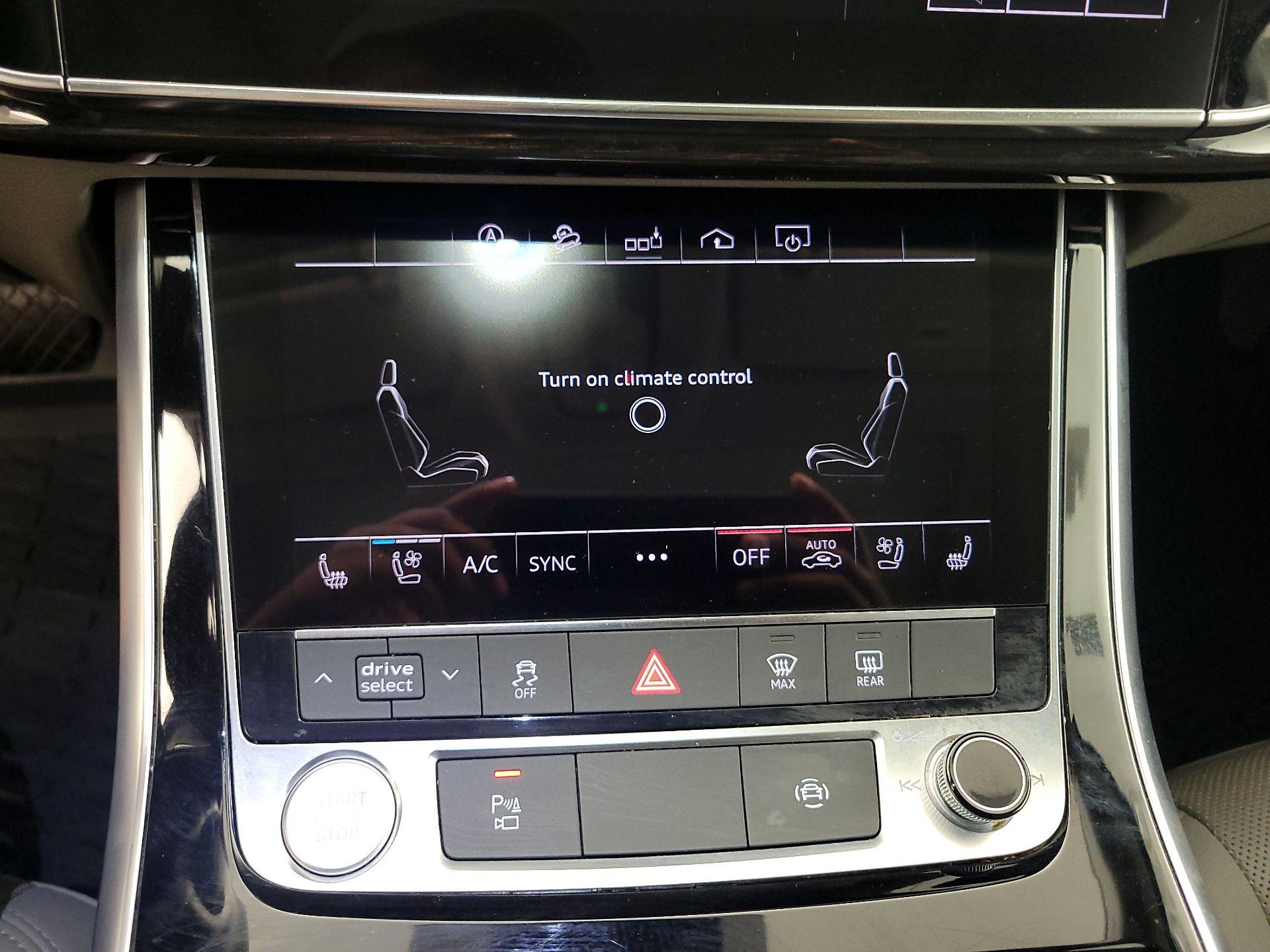 Thumbnail: 2020 Audi Q7 - 17