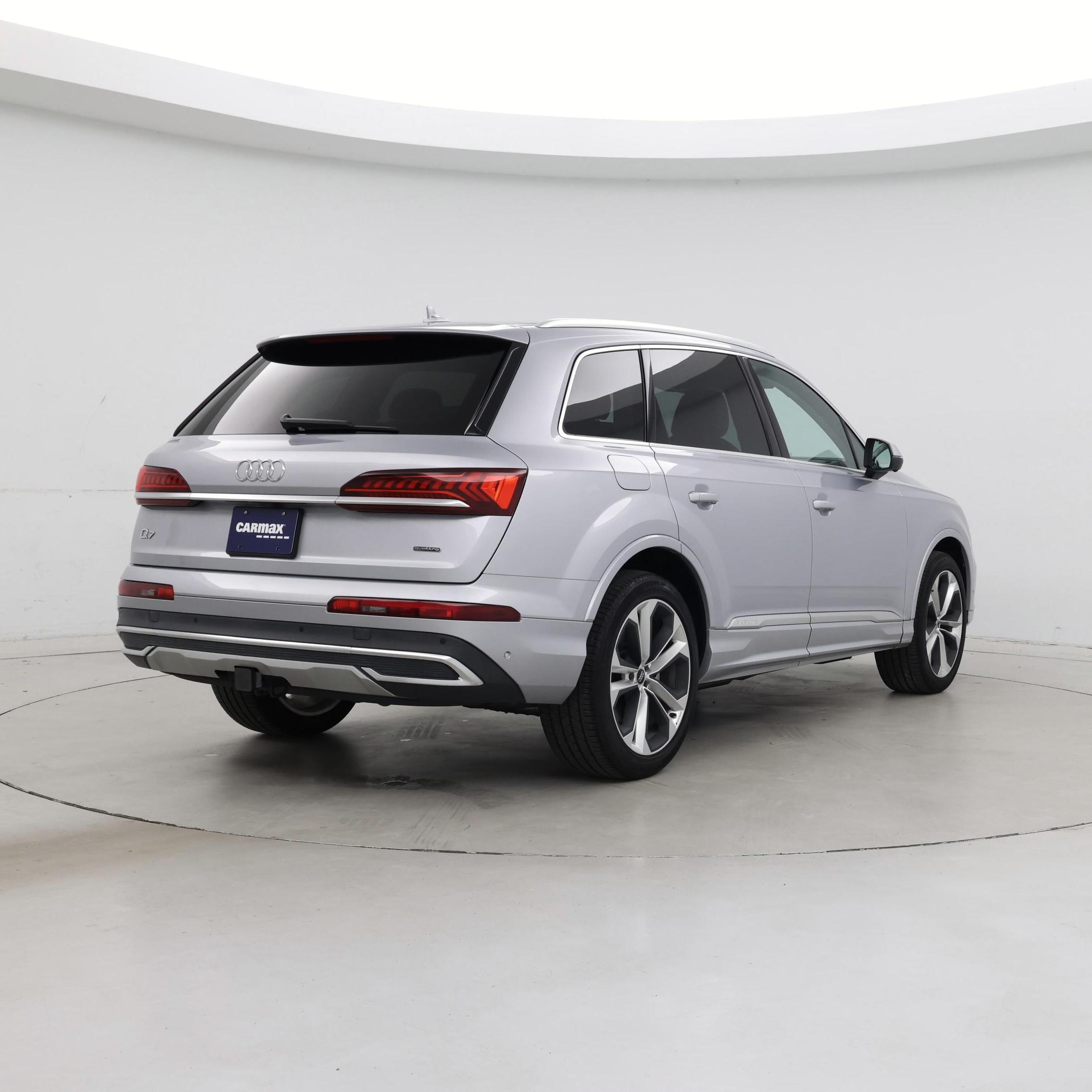 Thumbnail: 2020 Audi Q7 - 8