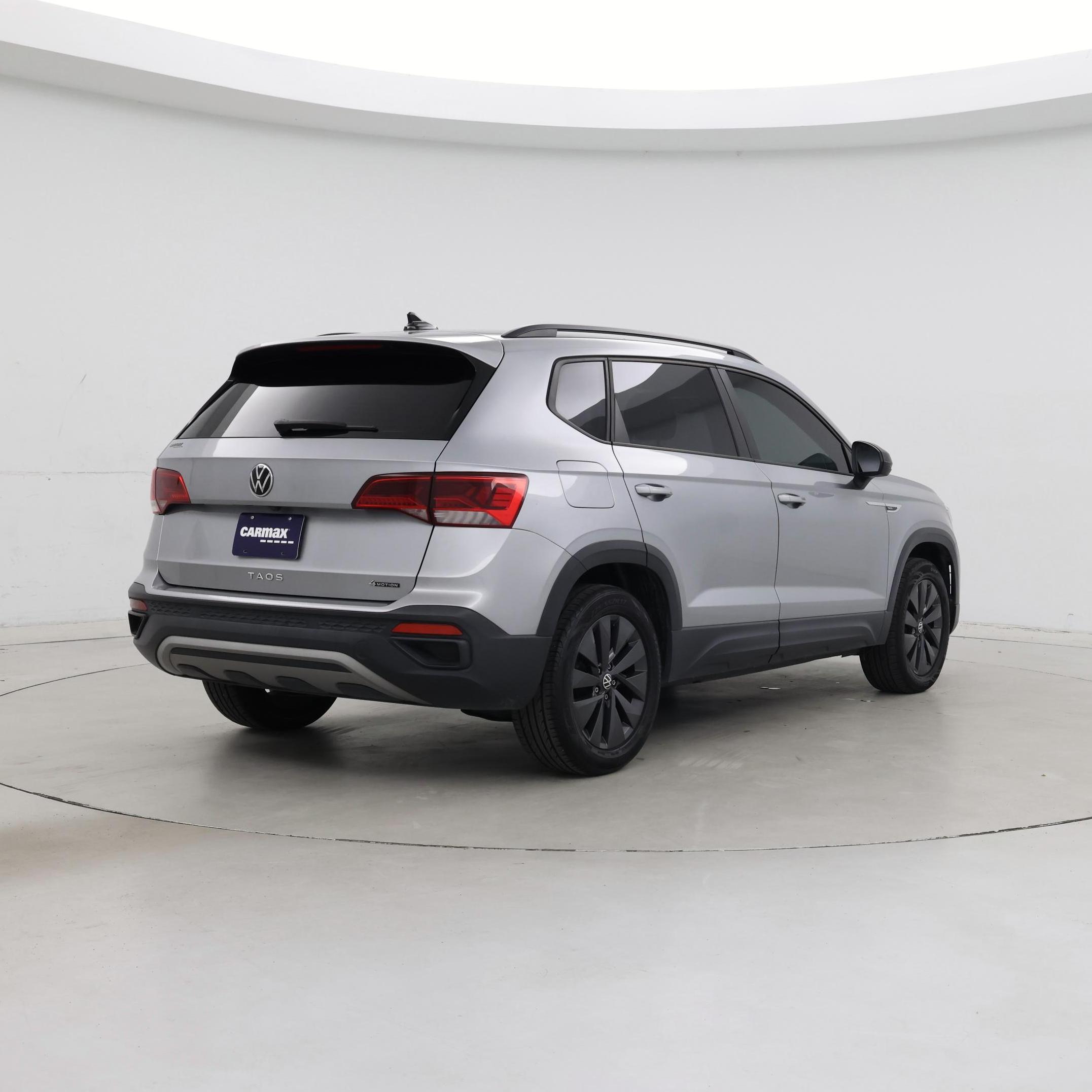 Thumbnail: 2022 Volkswagen Taos - 8