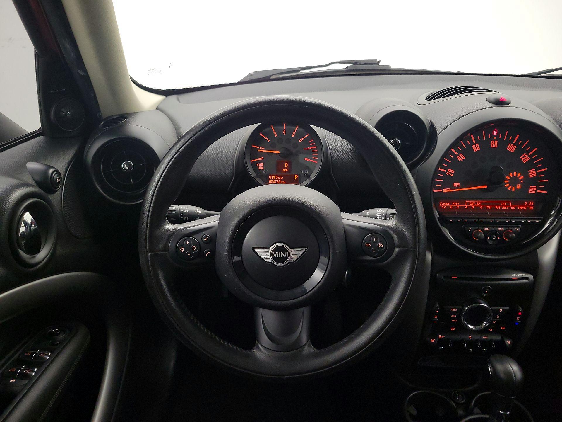 Thumbnail: 2016 MINI Cooper Countryman - 10