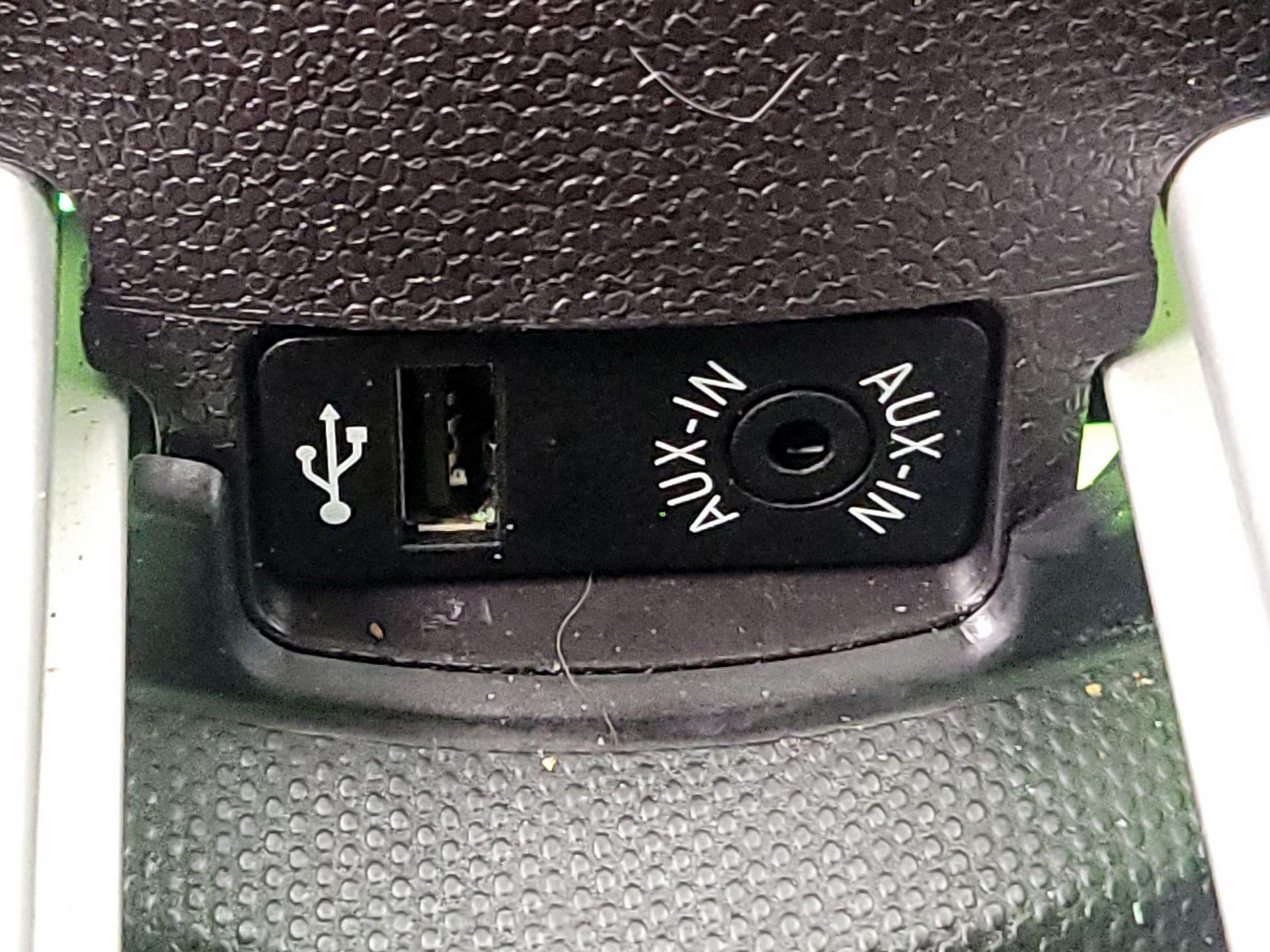 Thumbnail: 2016 MINI Cooper Countryman - 16