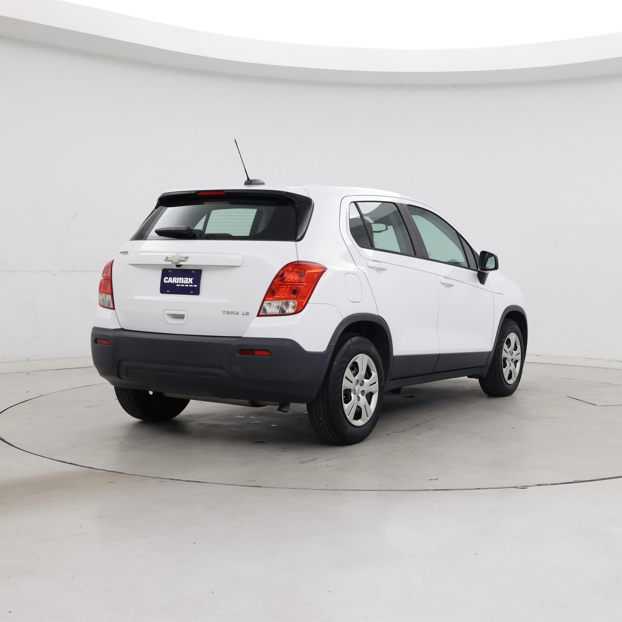 Thumbnail: 2015 Chevrolet Trax - 8