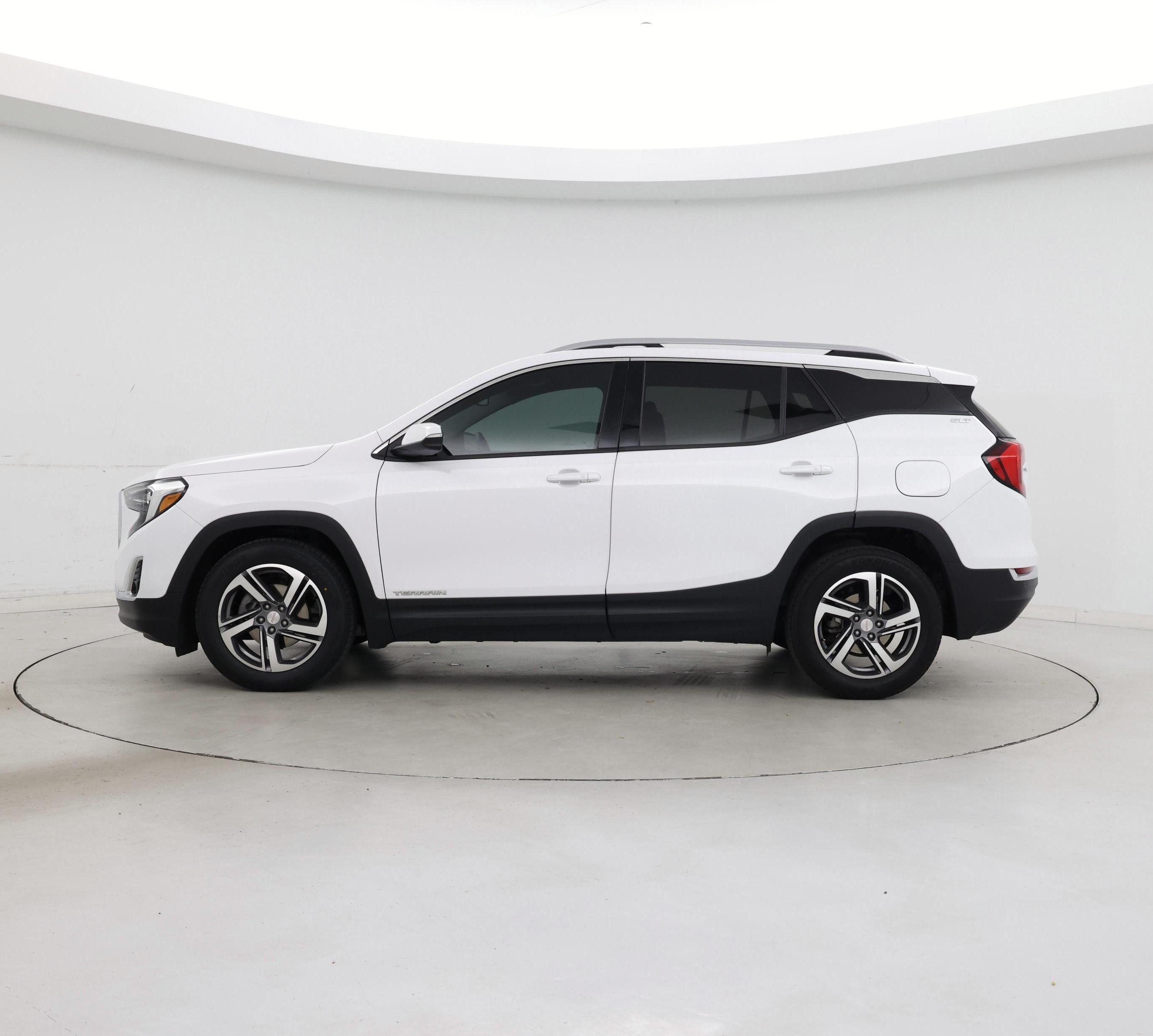 Thumbnail: 2020 GMC Terrain - 3