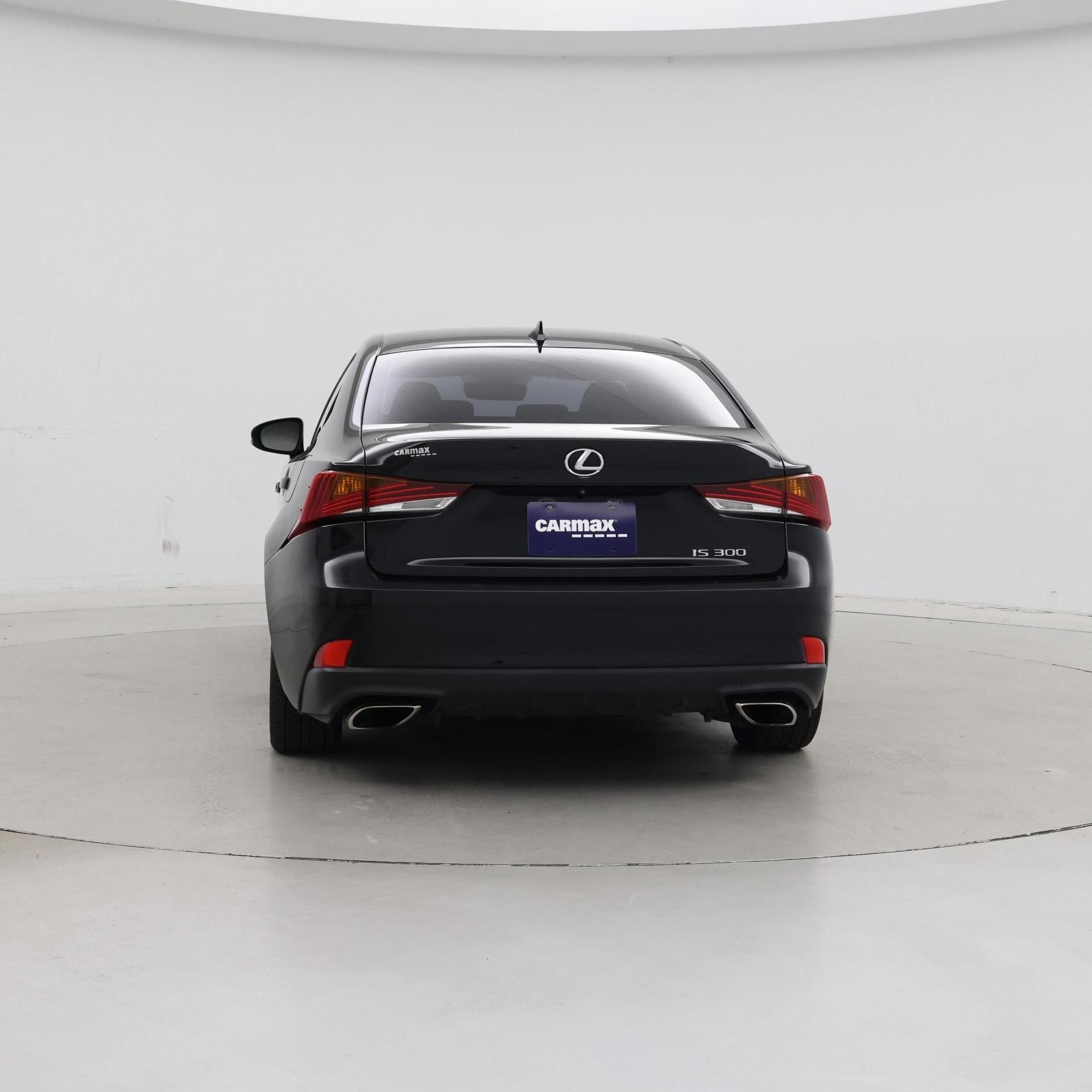 Thumbnail: 2018 Lexus IS - 6