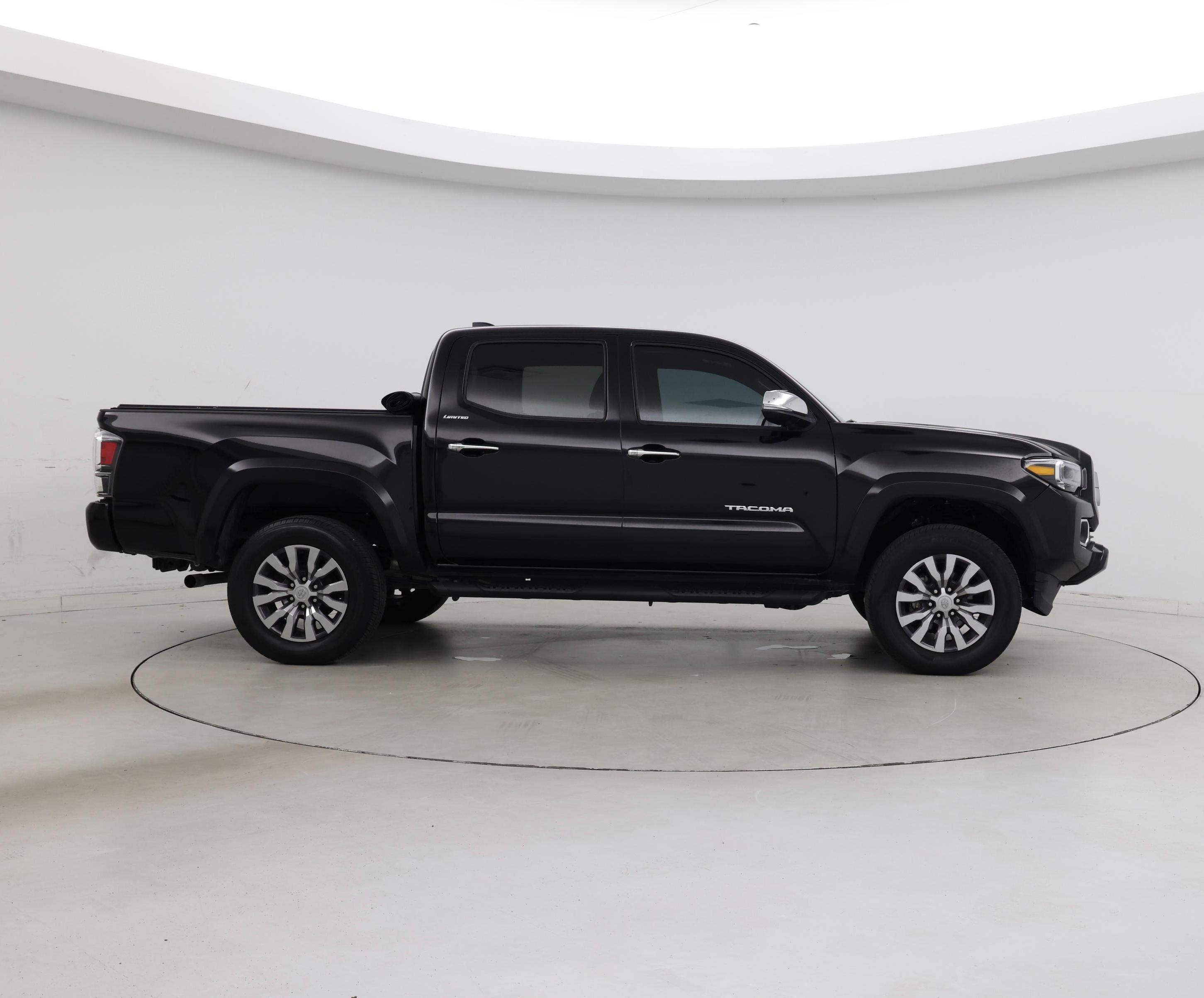 Thumbnail: 2023 Toyota Tacoma - 7