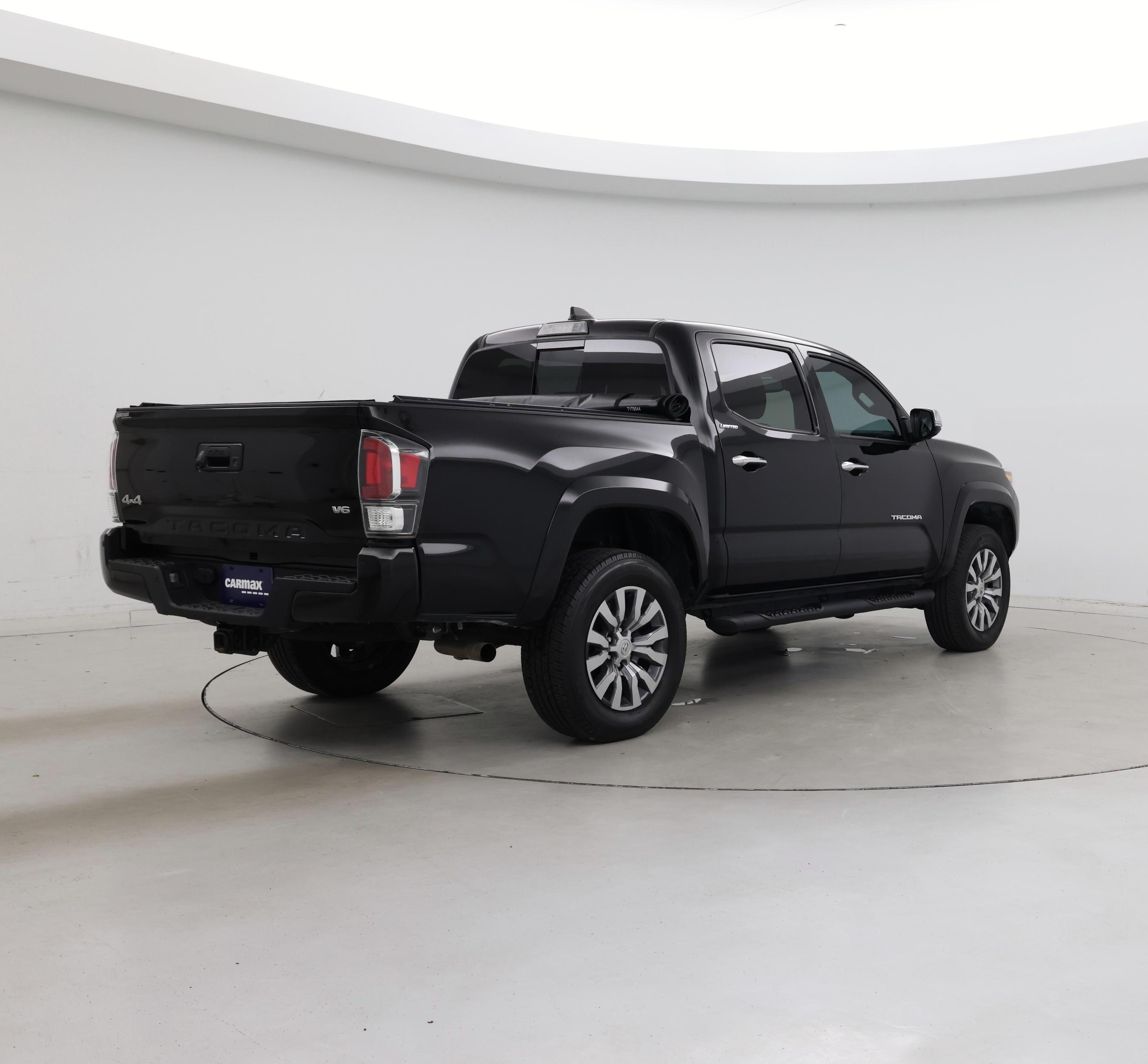 Thumbnail: 2023 Toyota Tacoma - 8