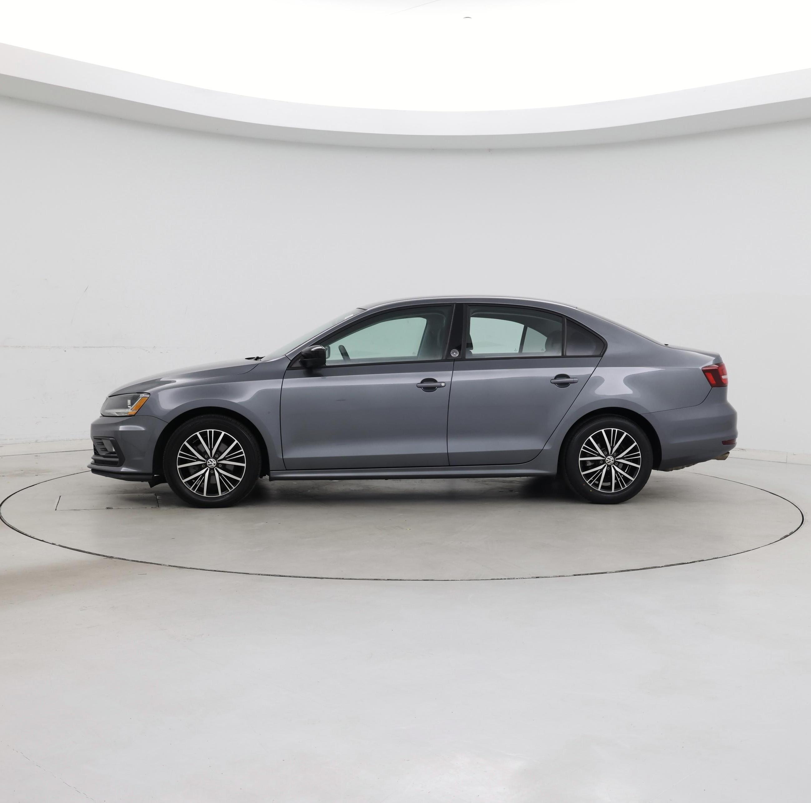 Thumbnail: 2018 Volkswagen Jetta - 3