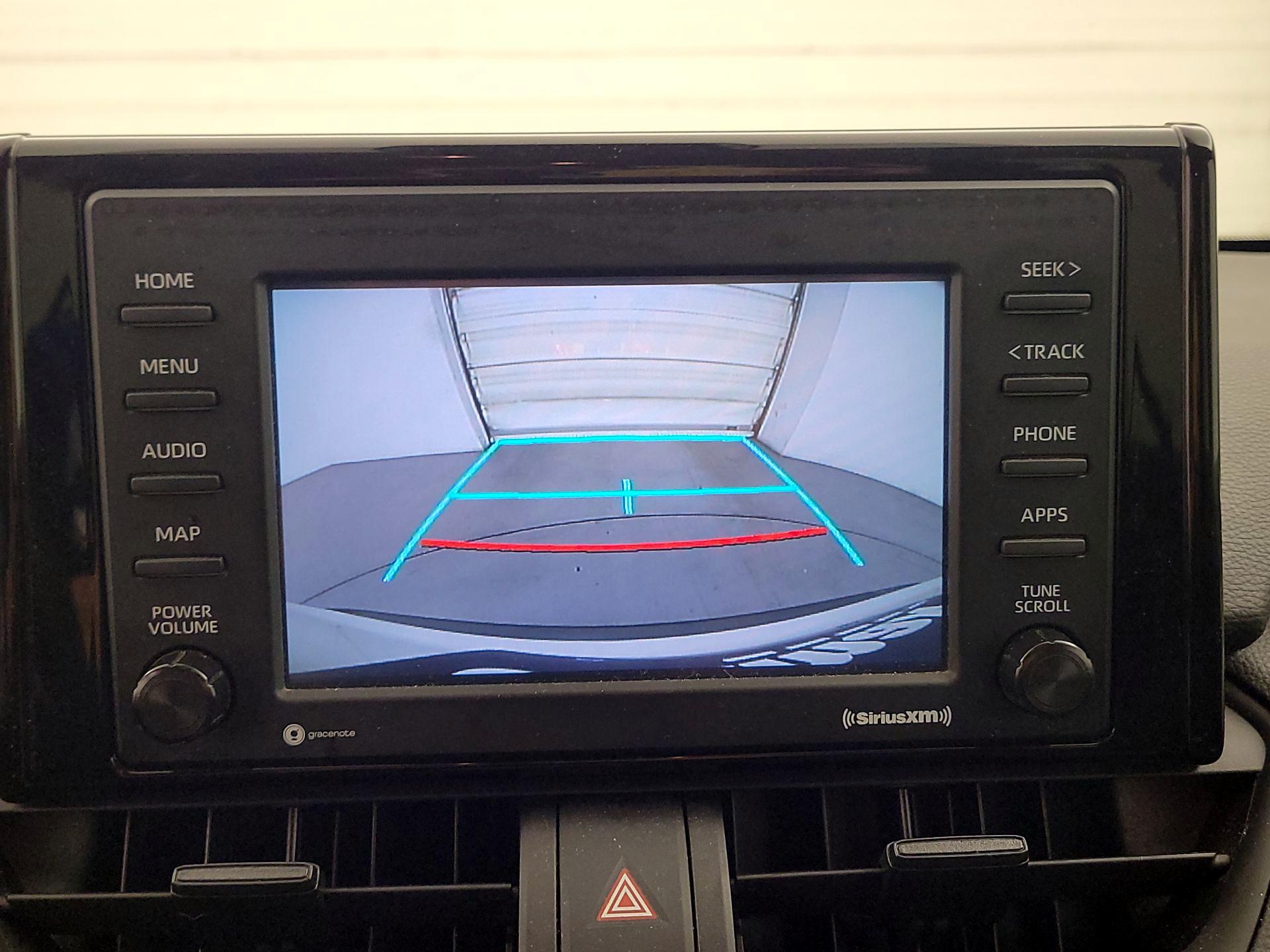 Thumbnail: 2021 Toyota RAV4 - 14