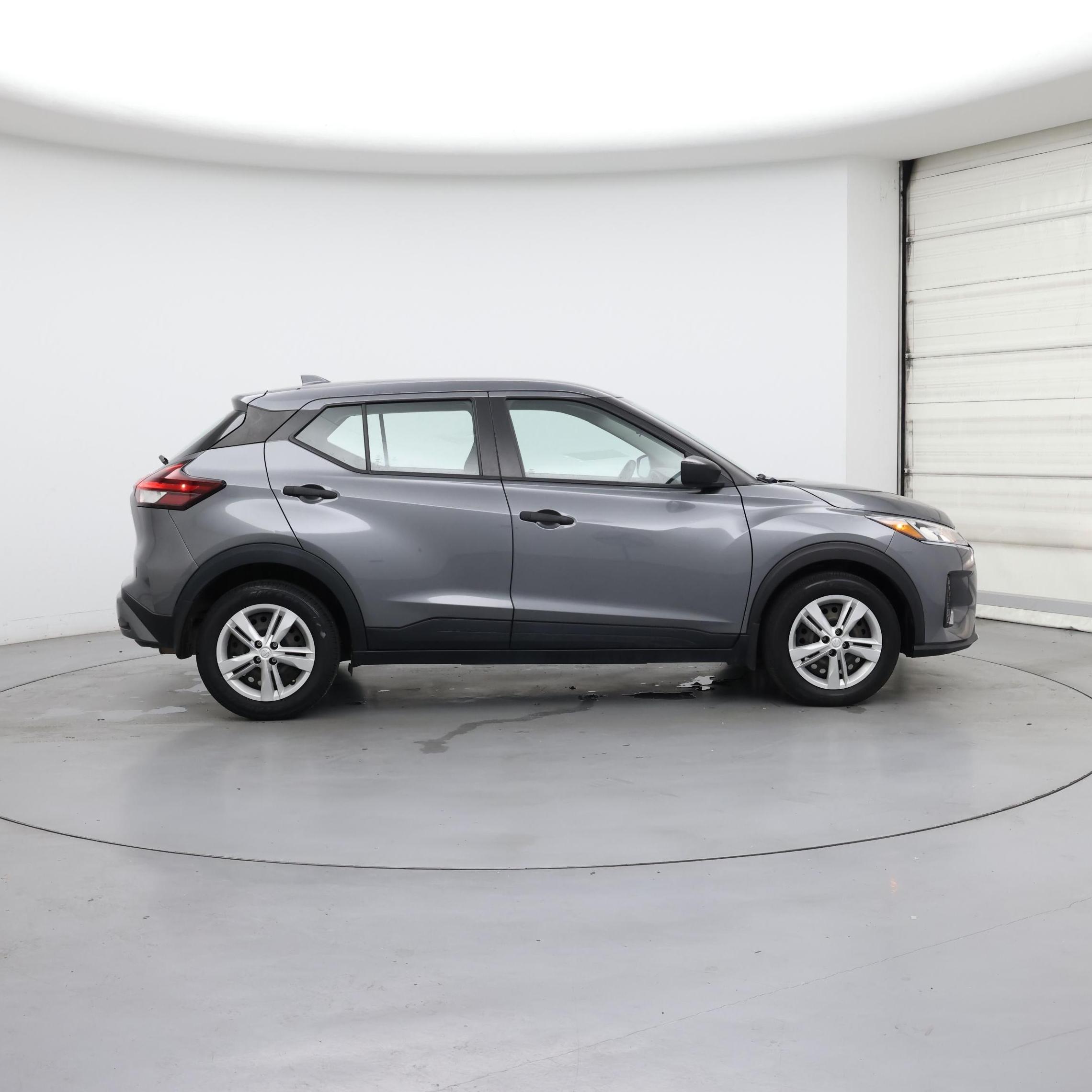 Thumbnail: 2023 Nissan Kicks - 7