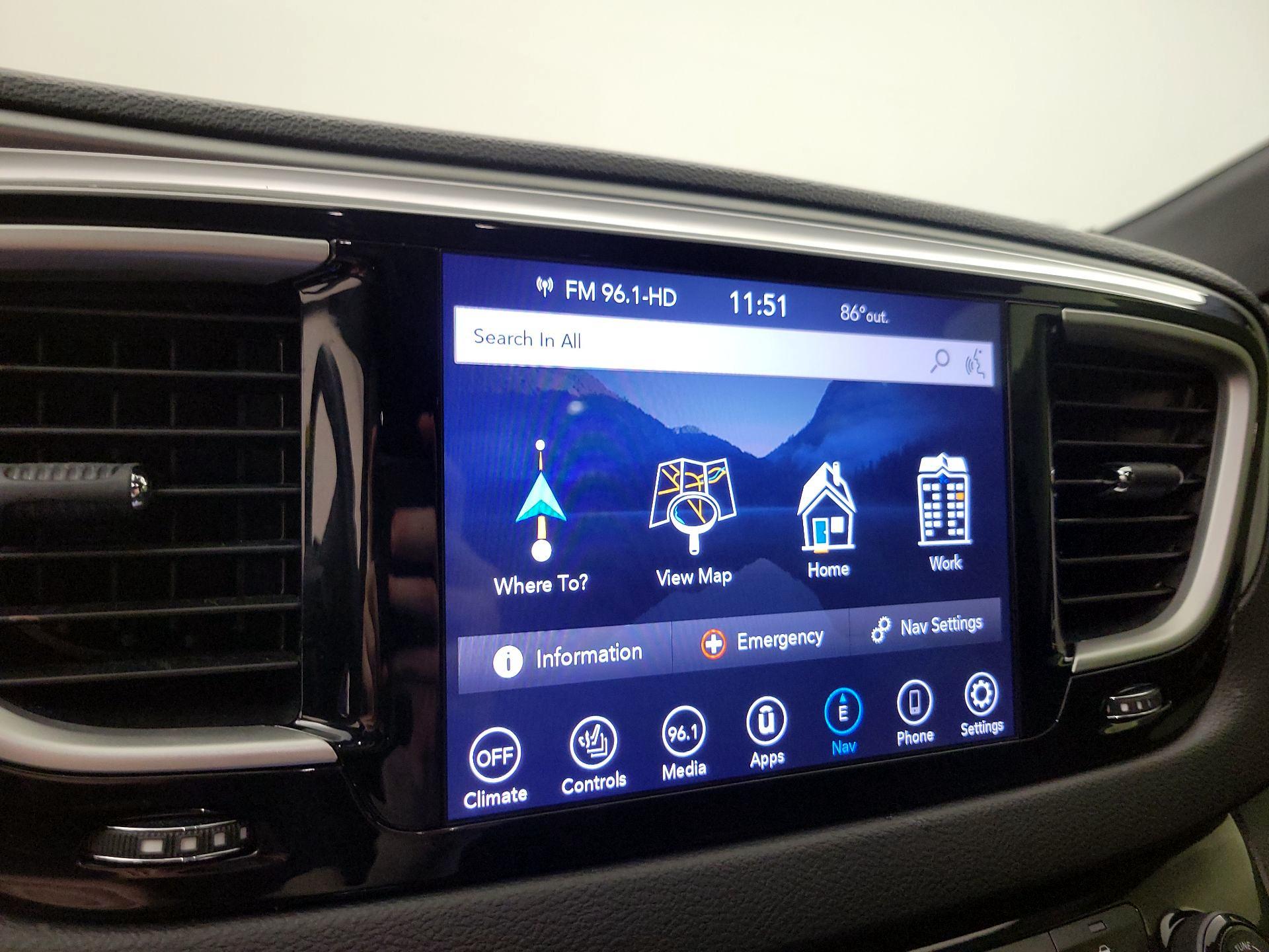 Thumbnail: 2020 Chrysler Pacifica - 14
