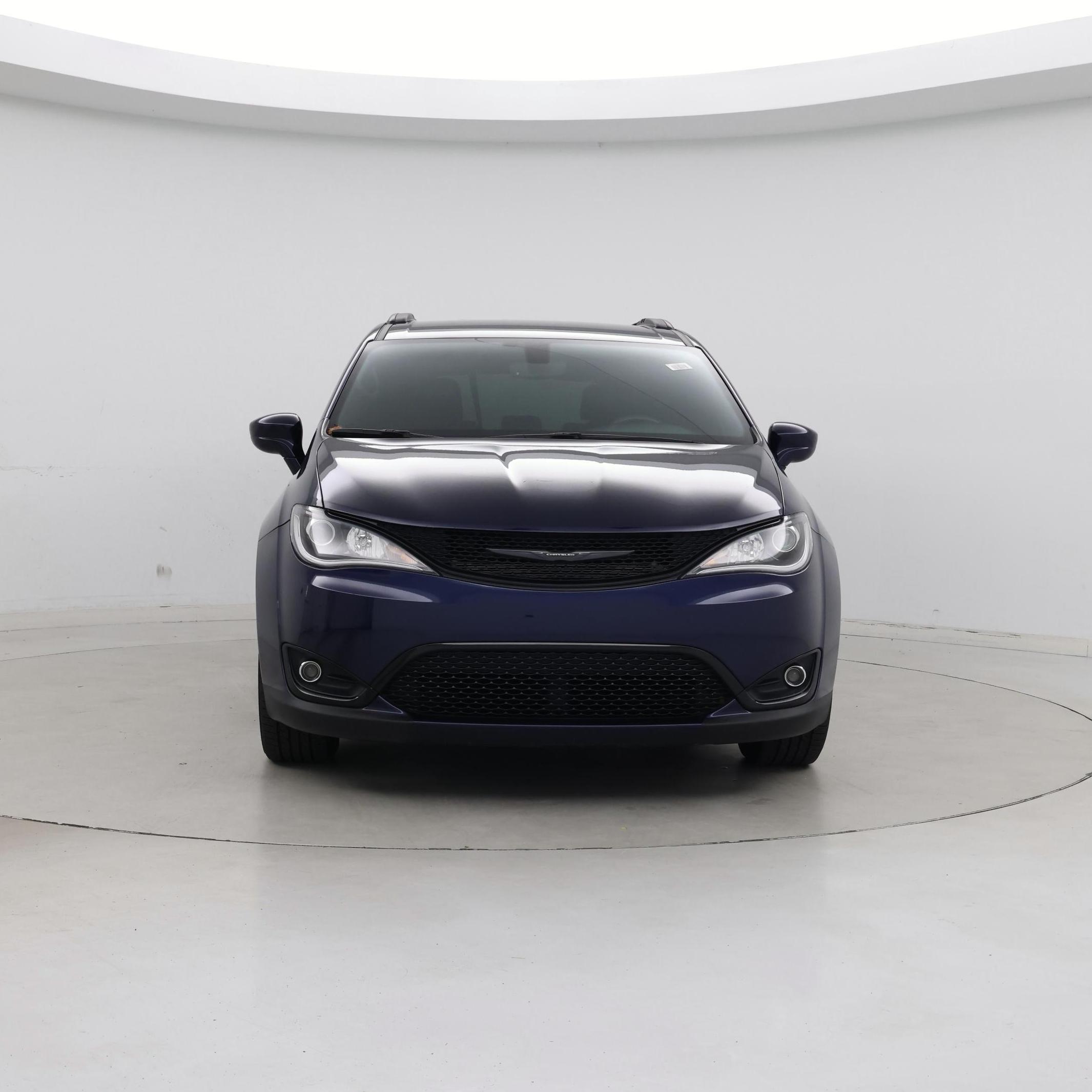 Thumbnail: 2020 Chrysler Pacifica - 5