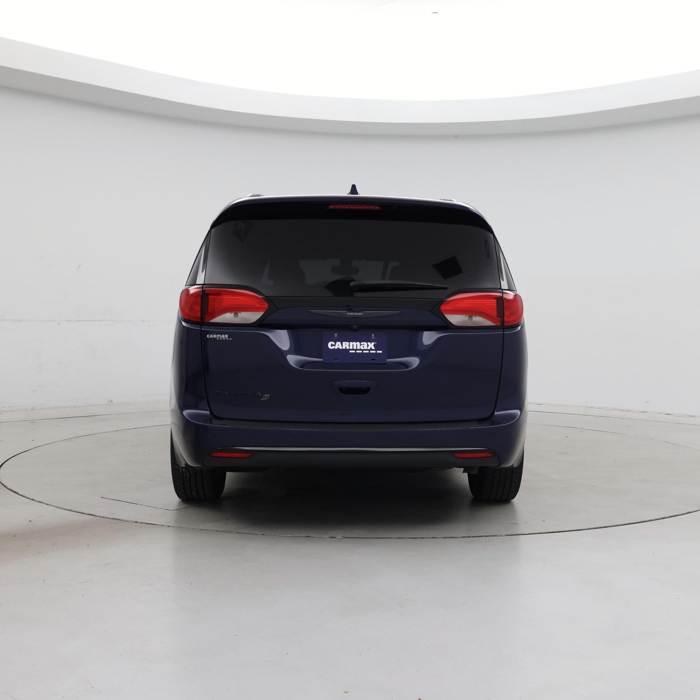 Thumbnail: 2020 Chrysler Pacifica - 6