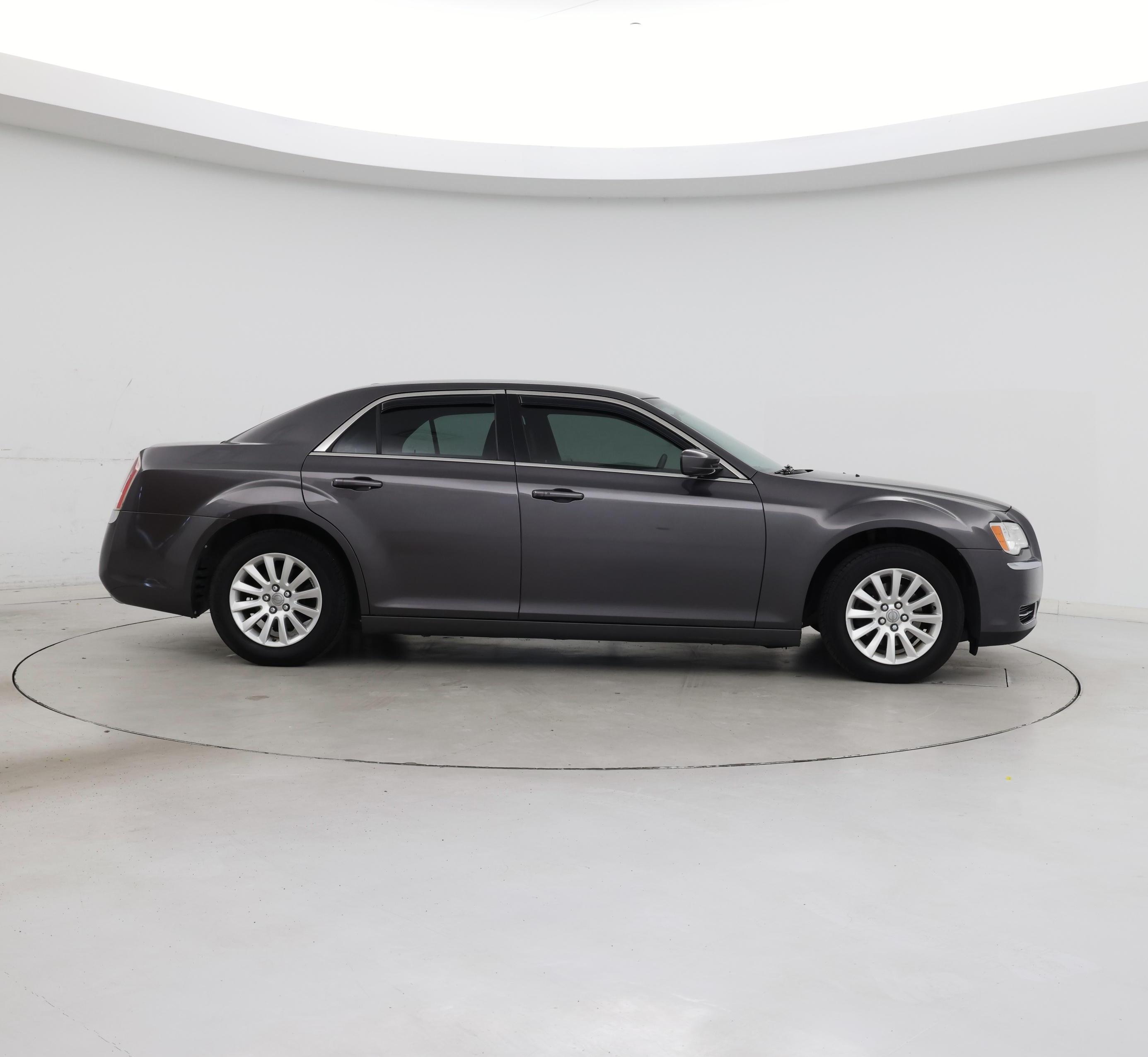 Thumbnail: 2014 Chrysler 300 - 7