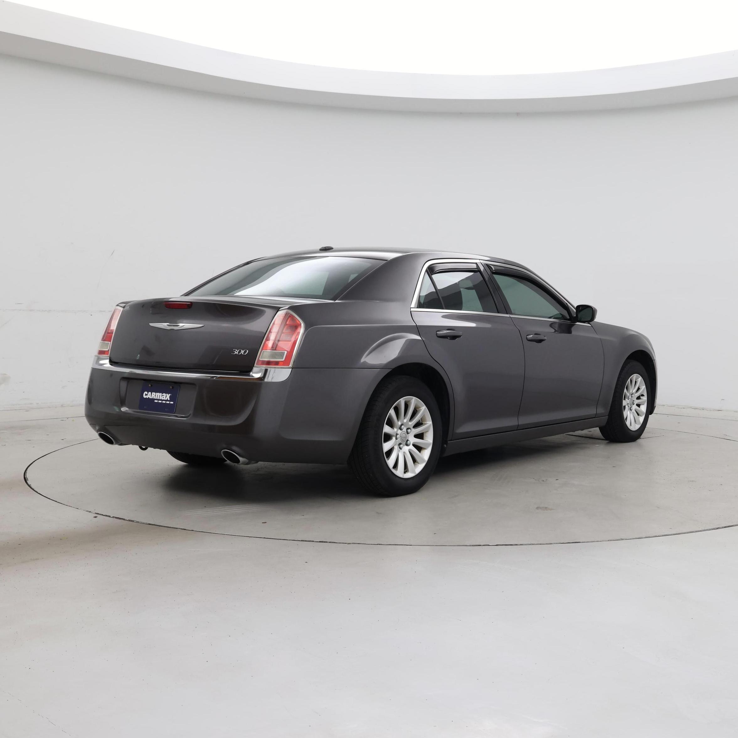 Thumbnail: 2014 Chrysler 300 - 8