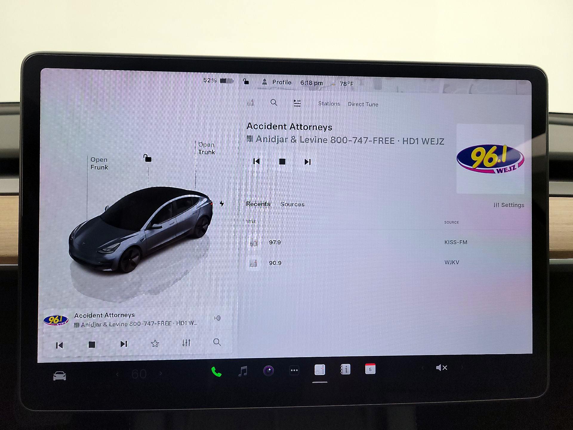 Thumbnail: 2023 Tesla Model 3 - 15